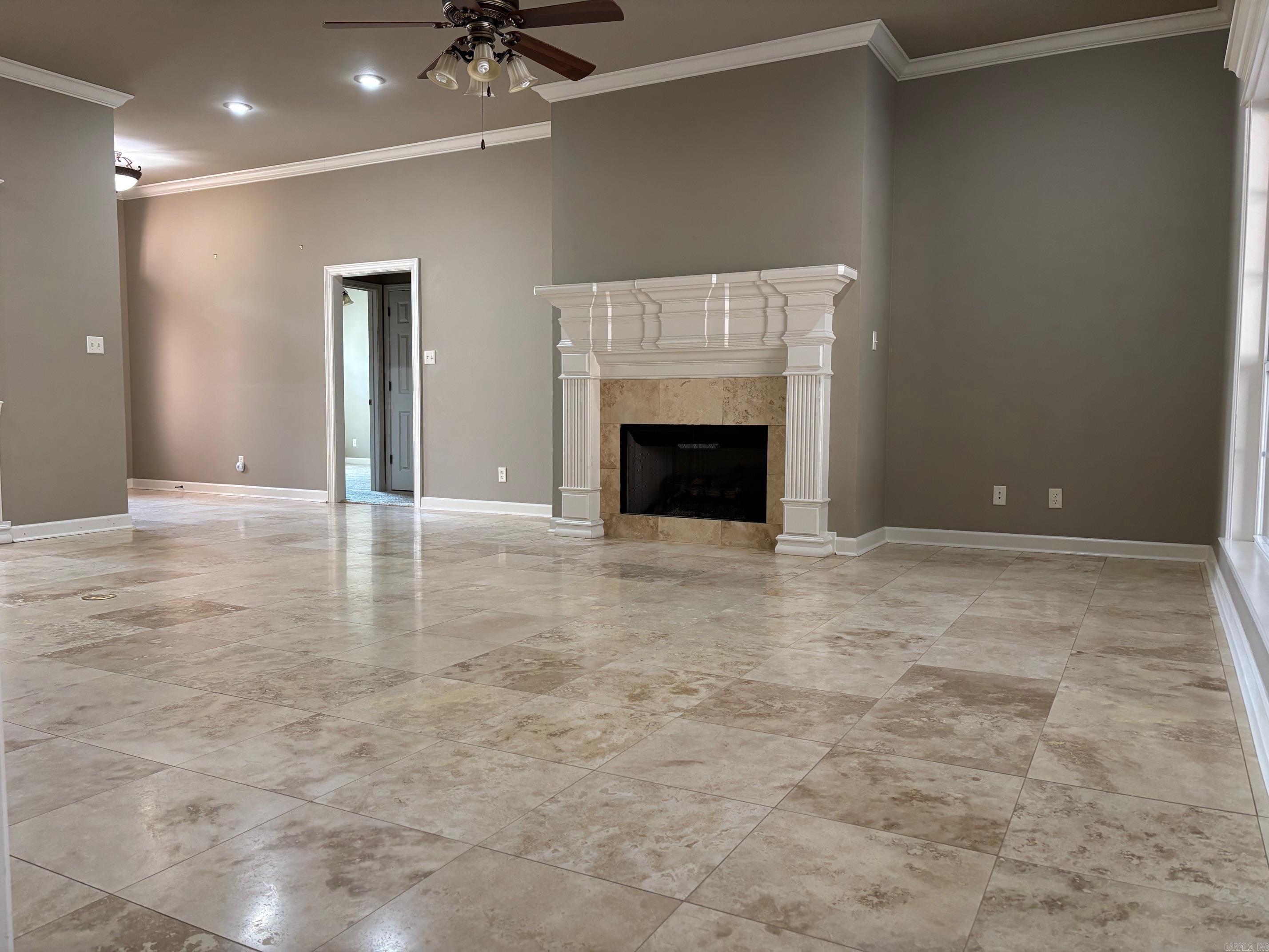 THE VILLAGES OF WELLINGTON - Residential Lease