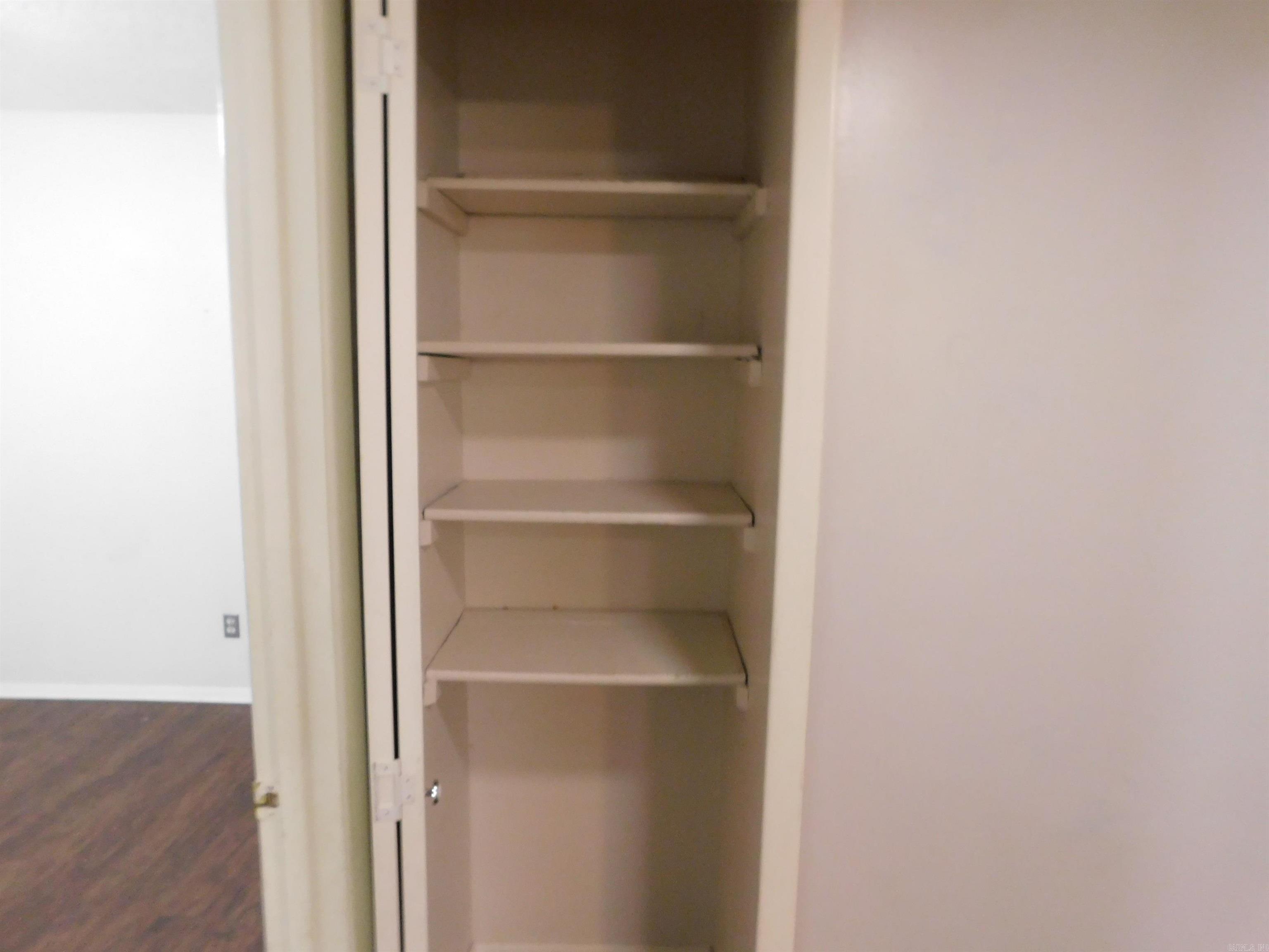 BROADMOOR NORTH - Residential