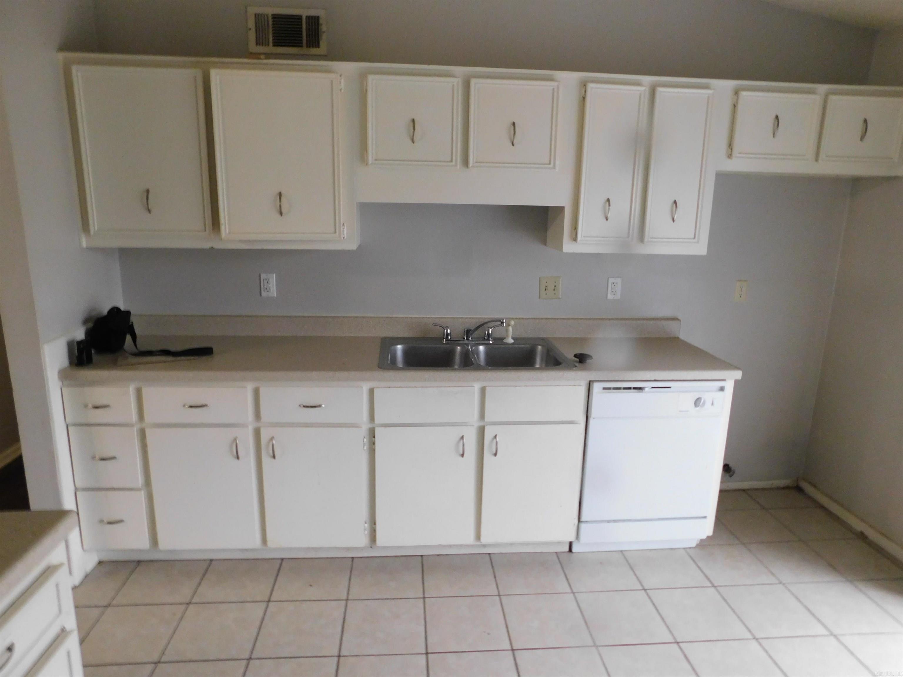 BROADMOOR NORTH - Residential