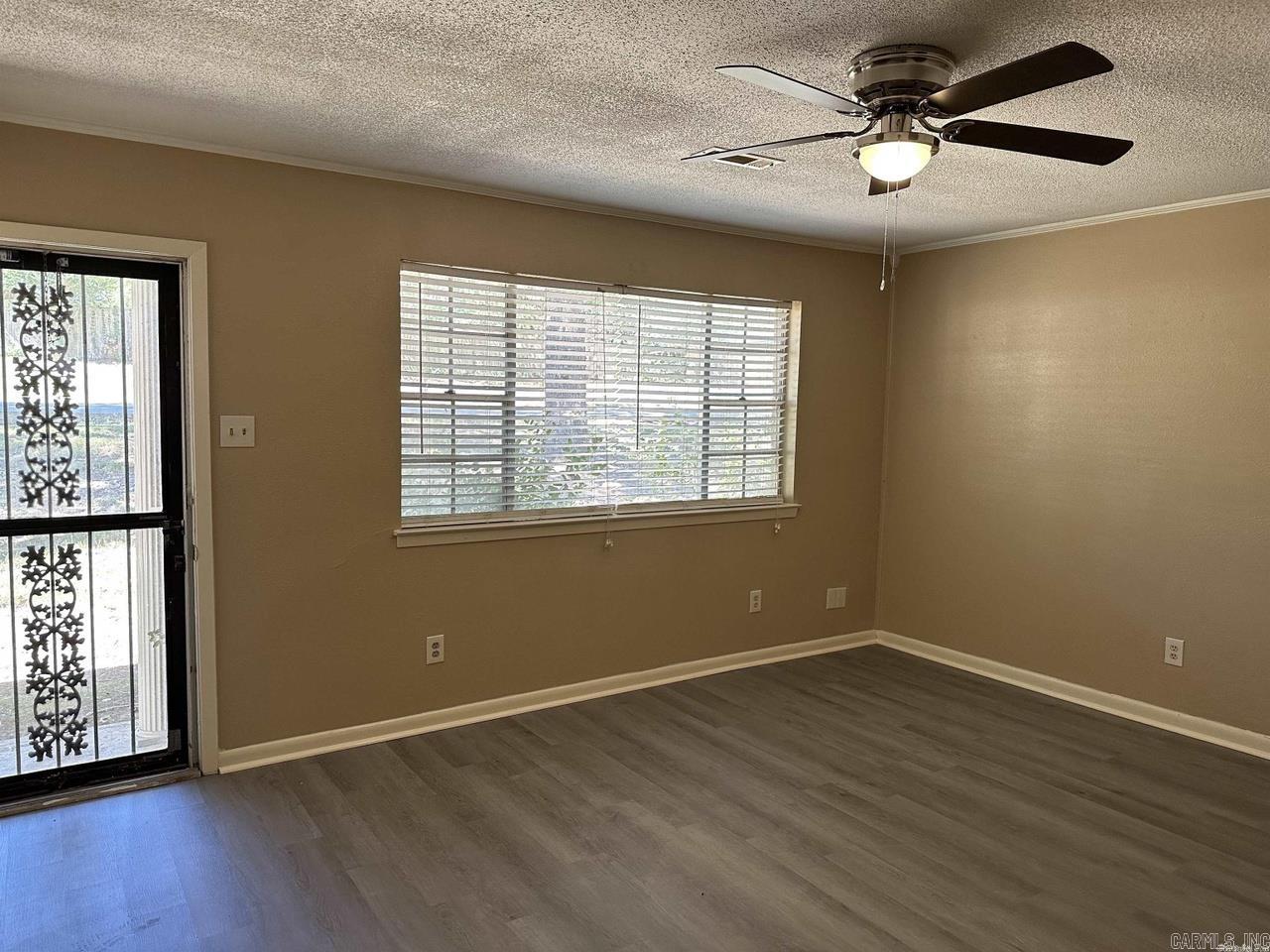 Not in Subdivision - Residential Lease