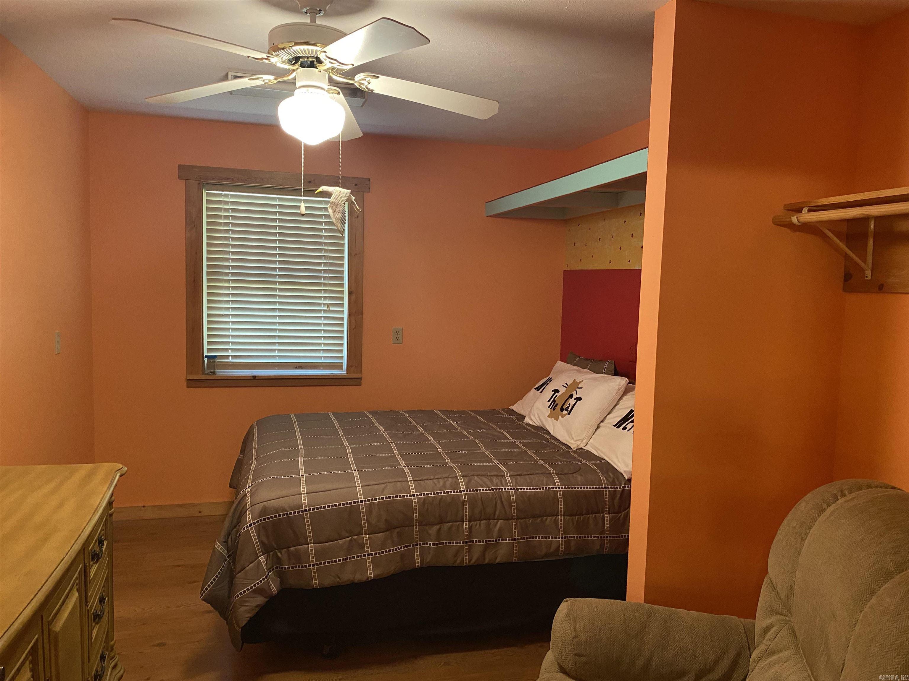 LANCASTER-TUBBS CREEK - Residential