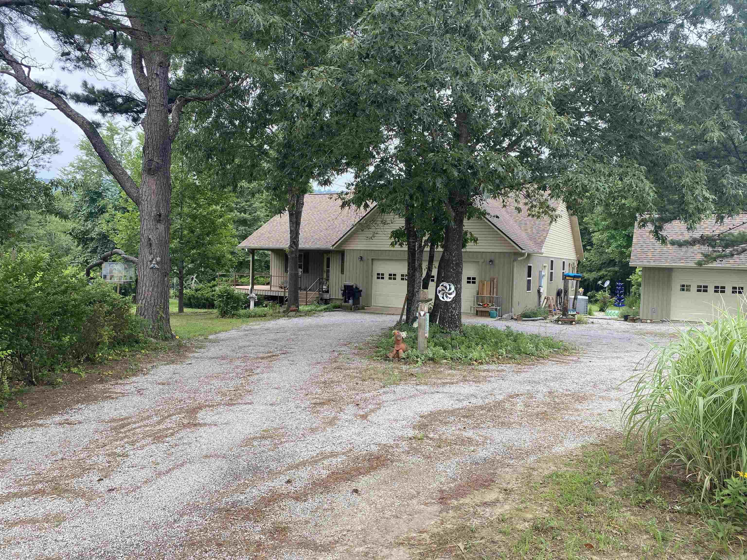 LANCASTER-TUBBS CREEK - Residential