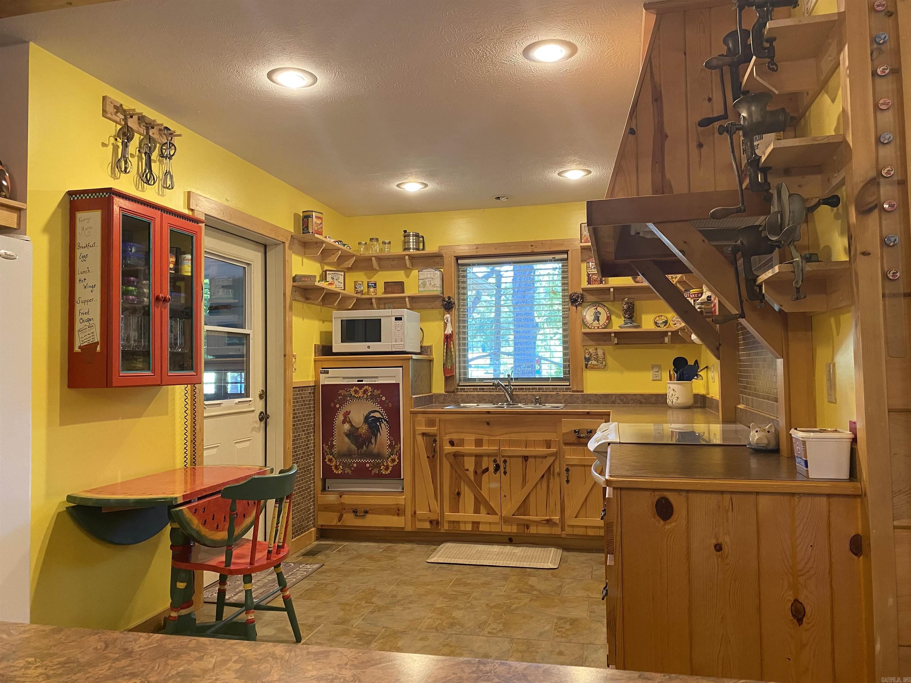 LANCASTER-TUBBS CREEK - Residential