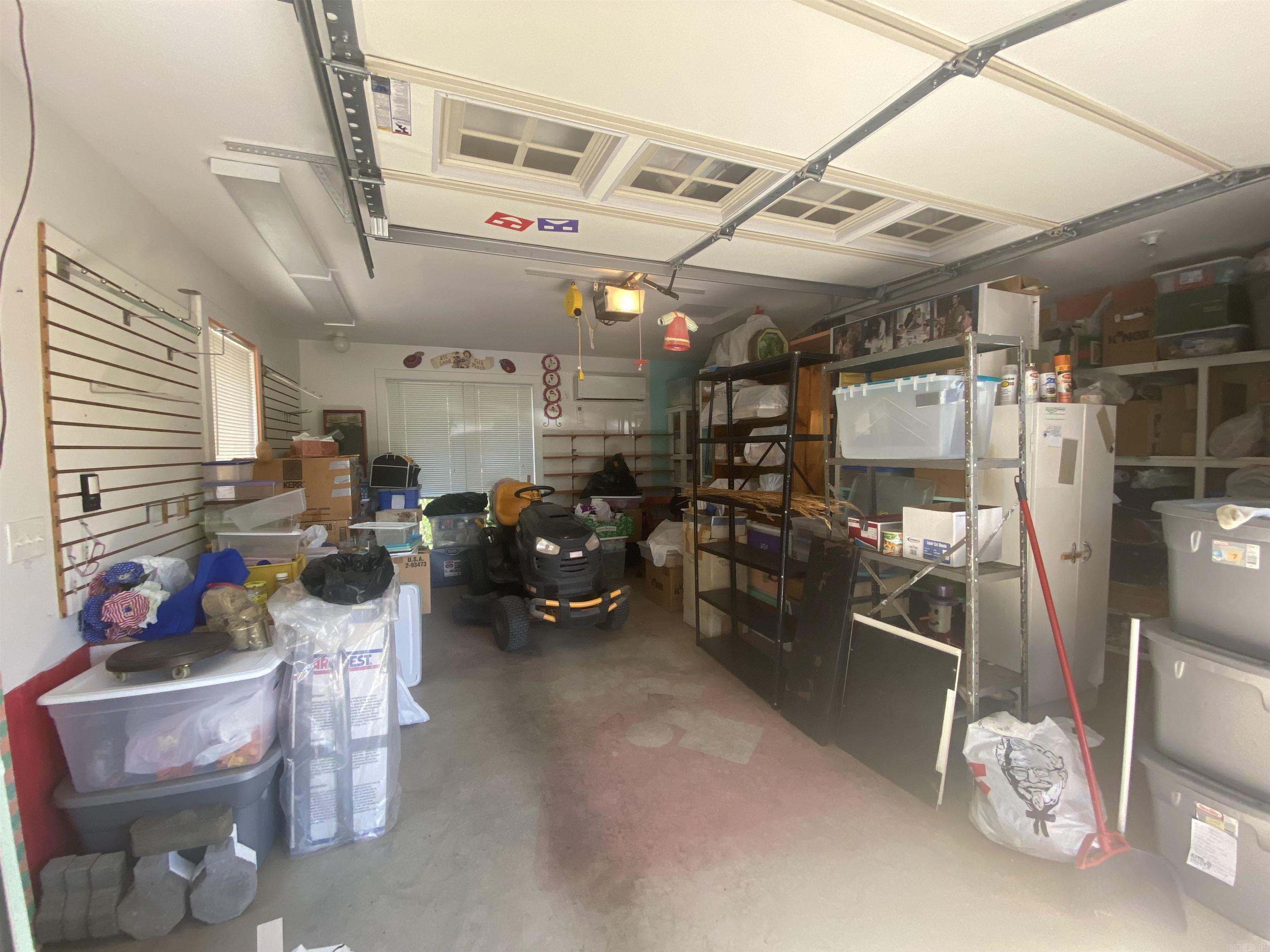 LANCASTER-TUBBS CREEK - Residential