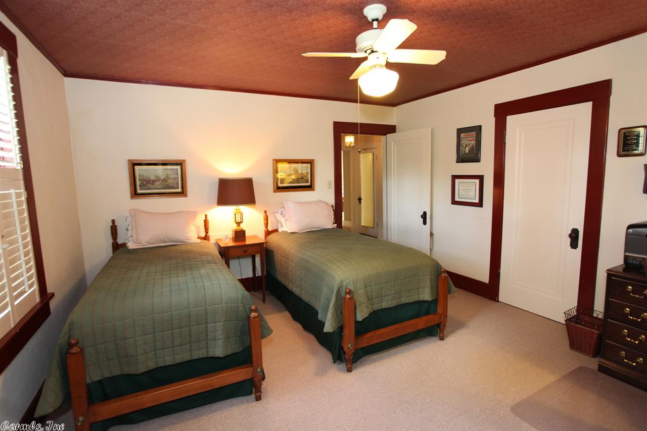 HEIRD REPLAT OF BOULEVARD ADD - Residential