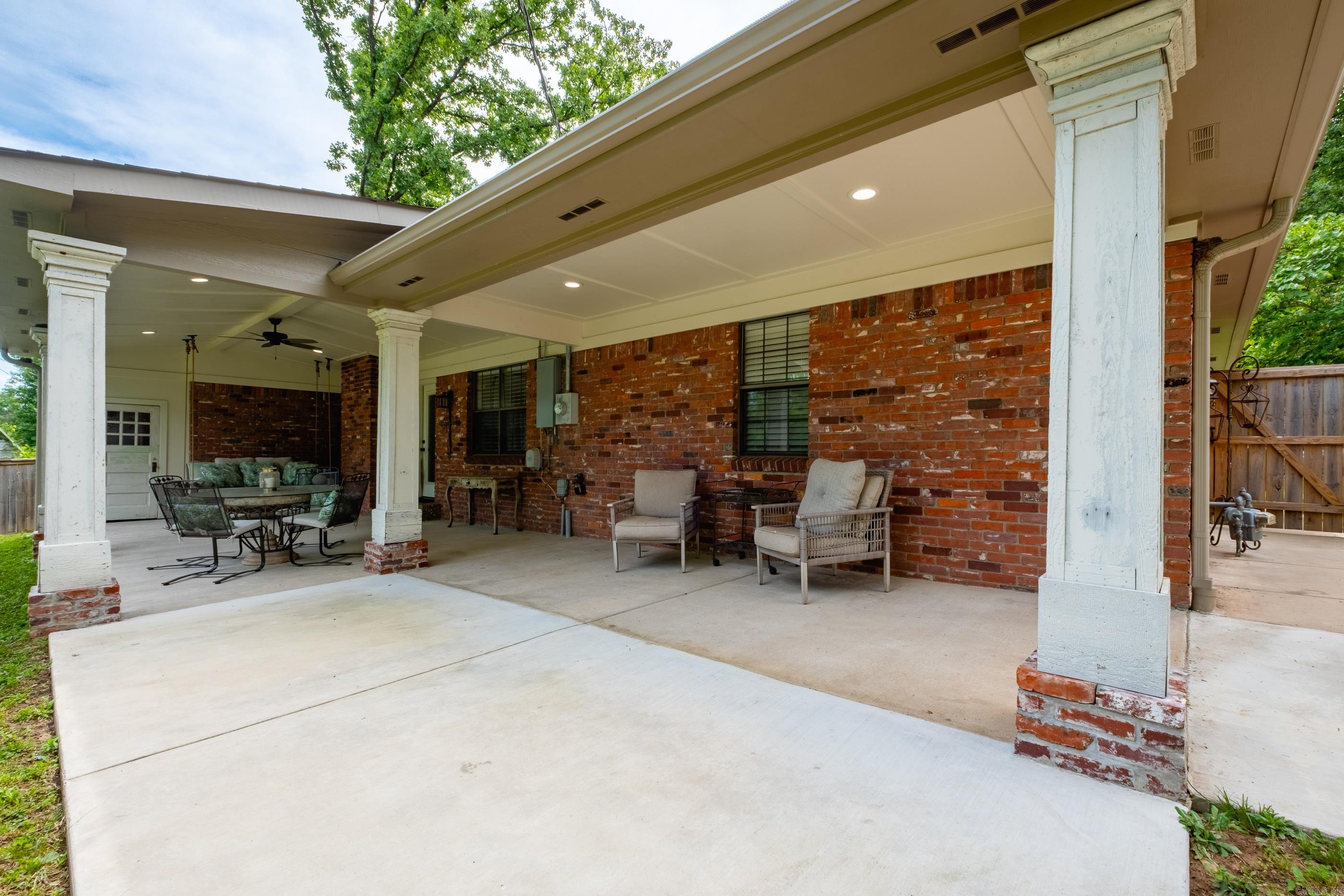 WALNUT VALLEY - Residential