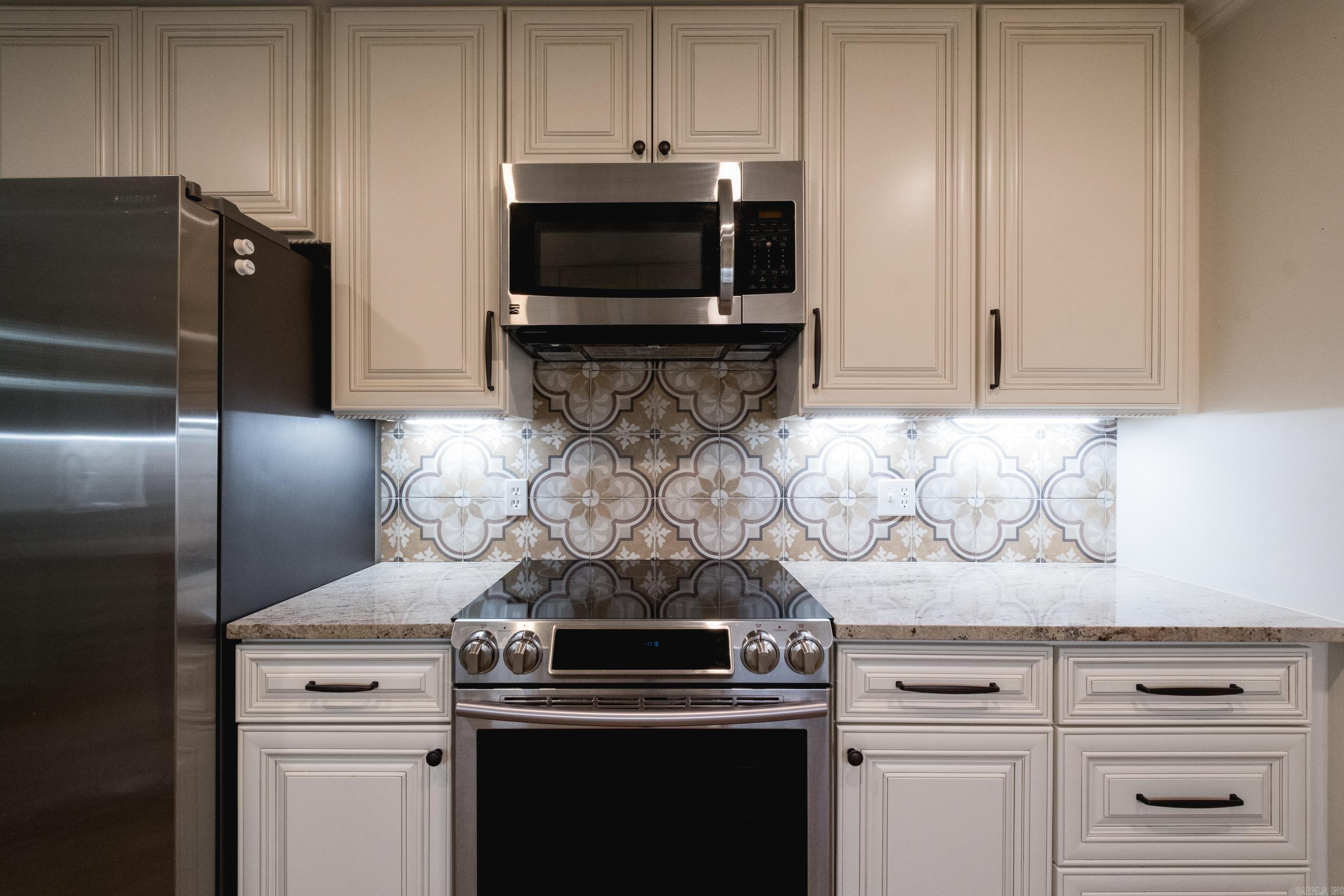 WALNUT VALLEY - Residential