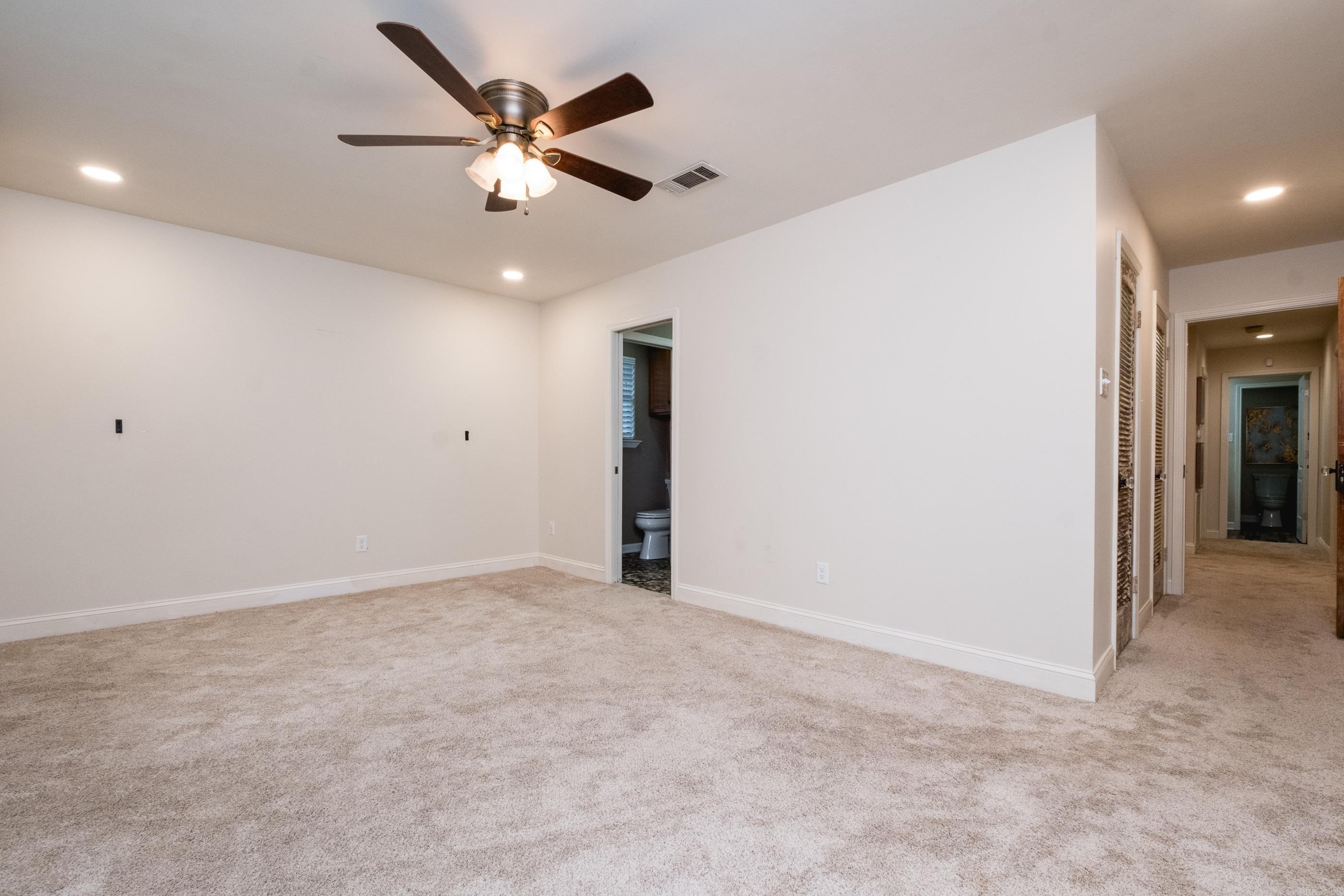 WALNUT VALLEY - Residential