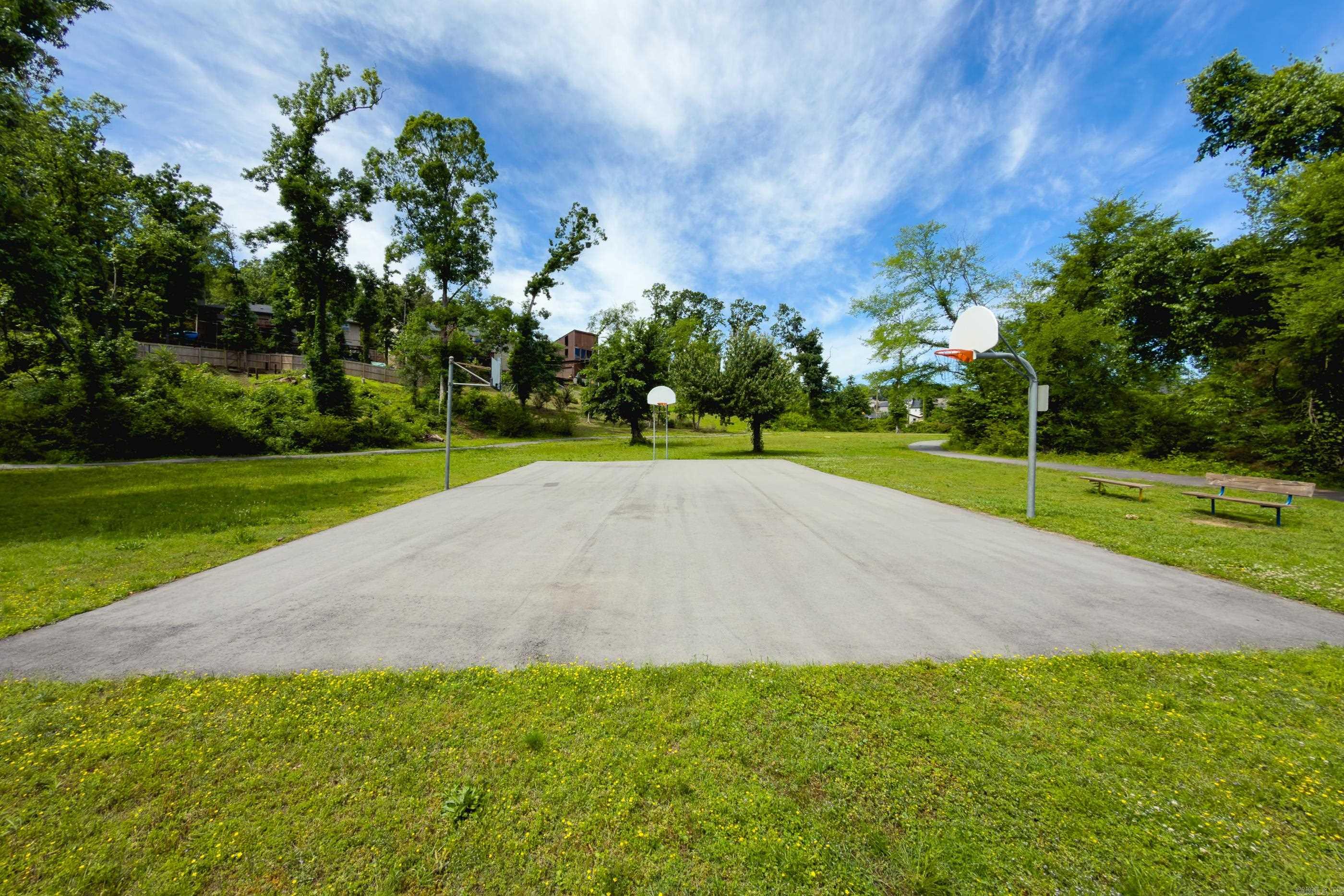 WALNUT VALLEY - Residential