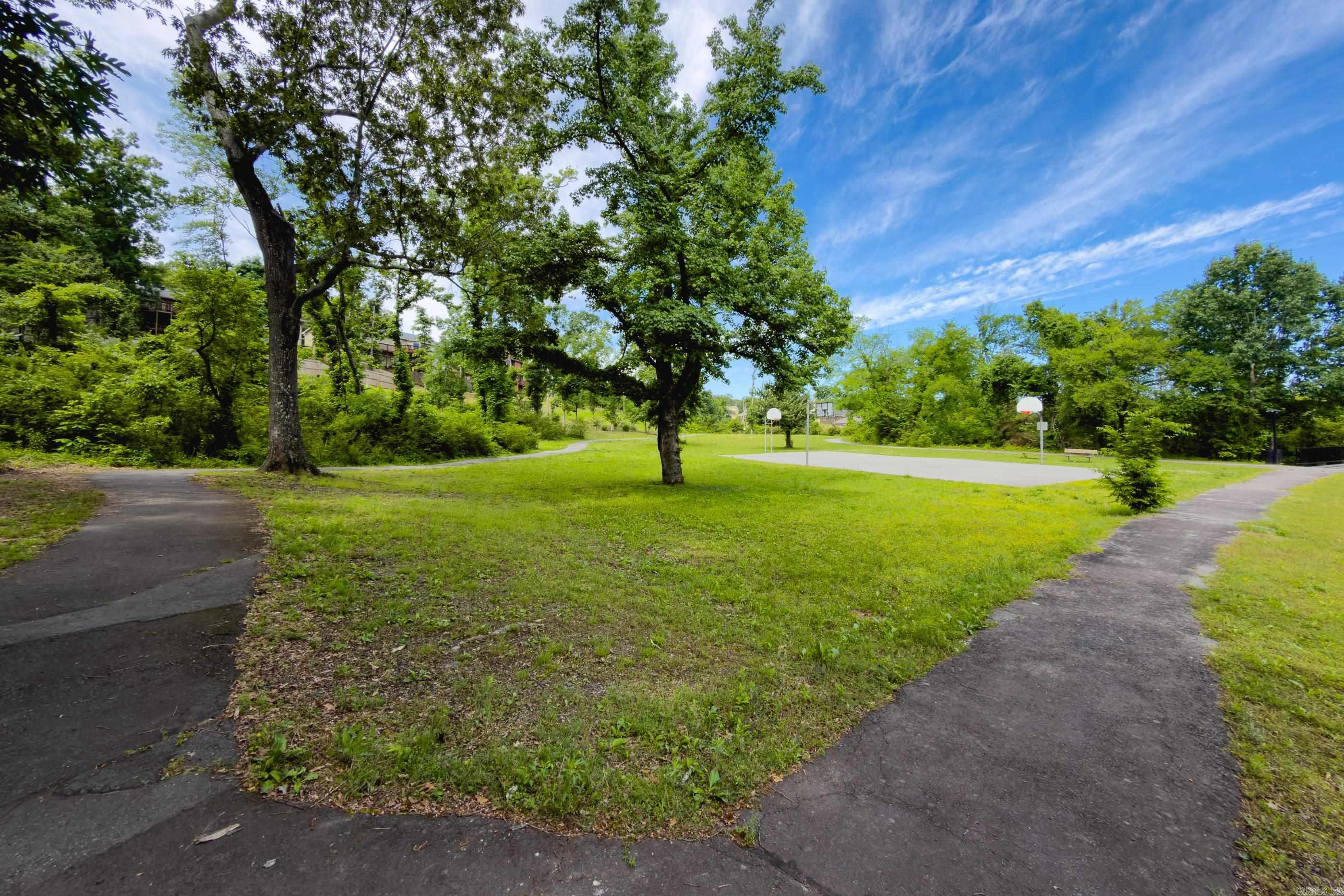 WALNUT VALLEY - Residential