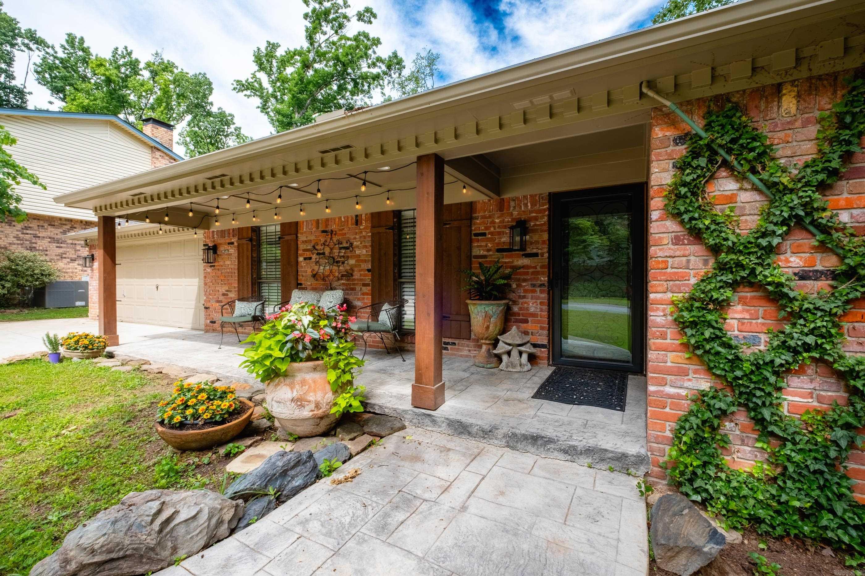 WALNUT VALLEY - Residential