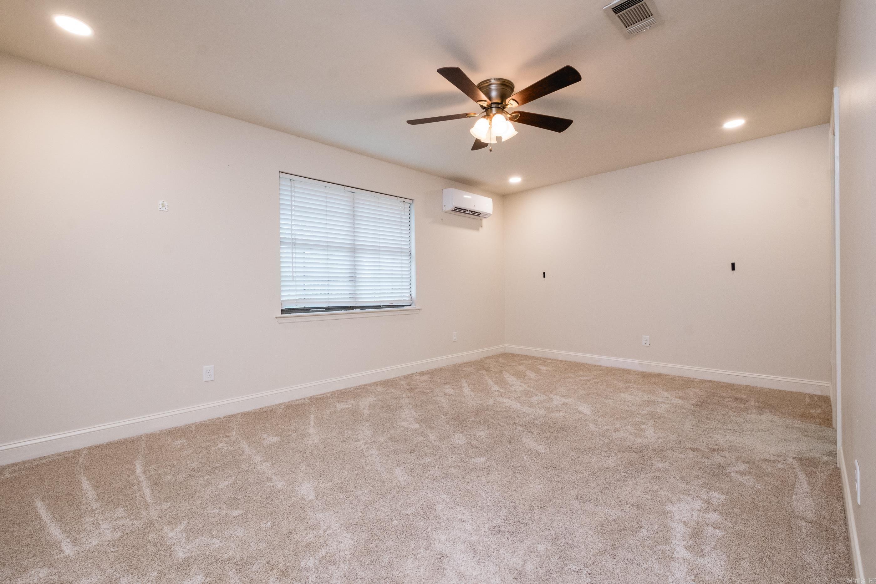 WALNUT VALLEY - Residential