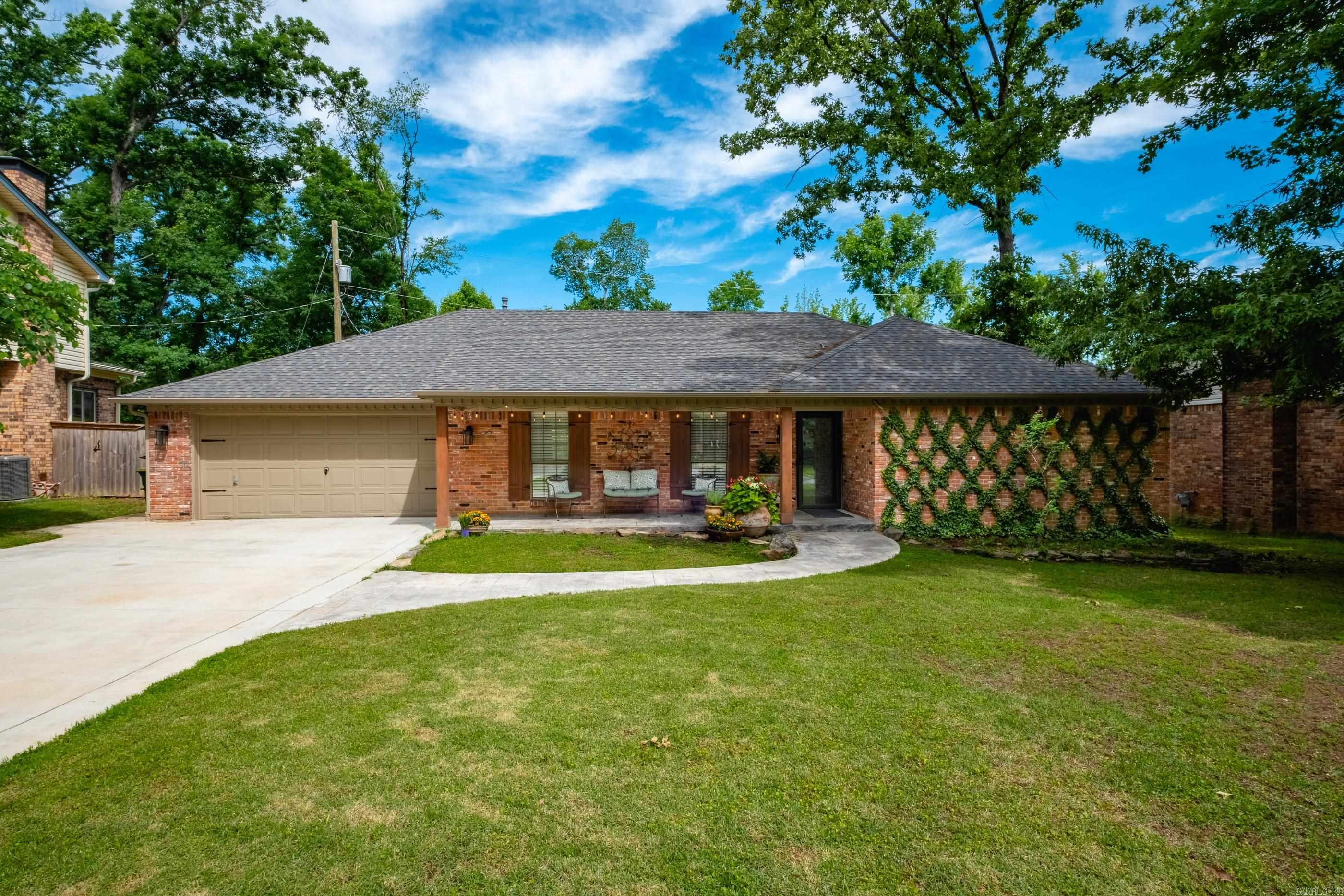 WALNUT VALLEY - Residential