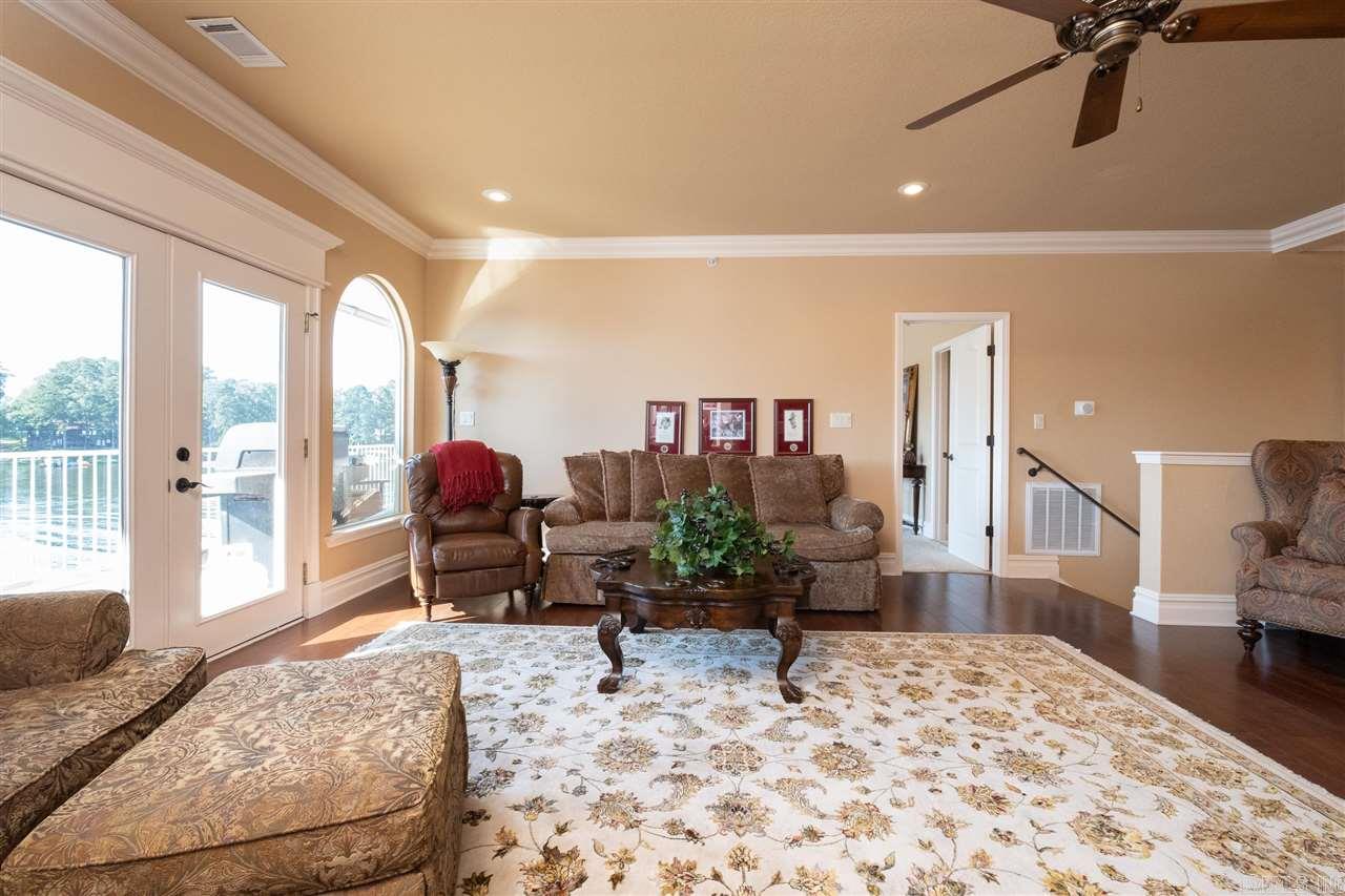 PARADISE BAY HPR - Residential