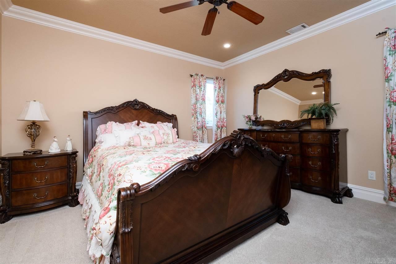 PARADISE BAY HPR - Residential