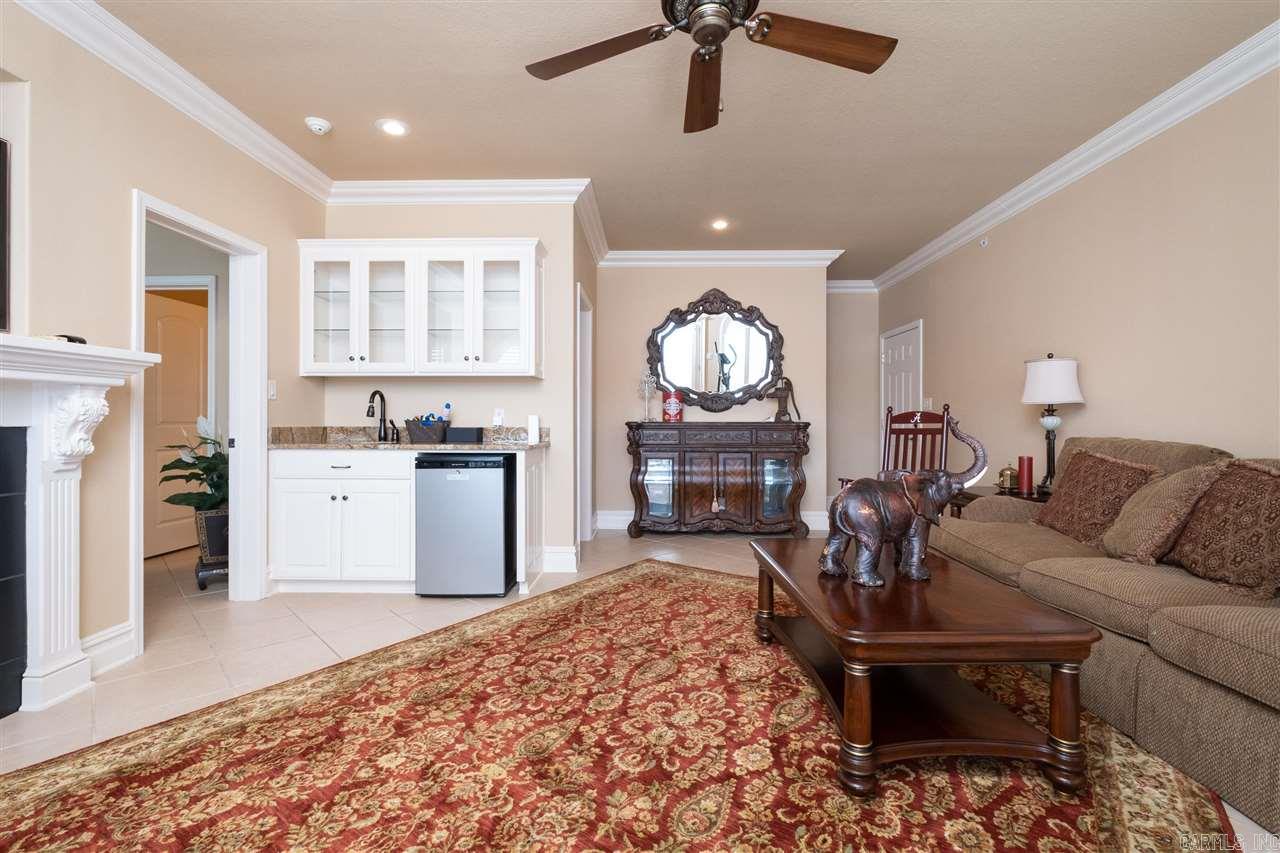 PARADISE BAY HPR - Residential