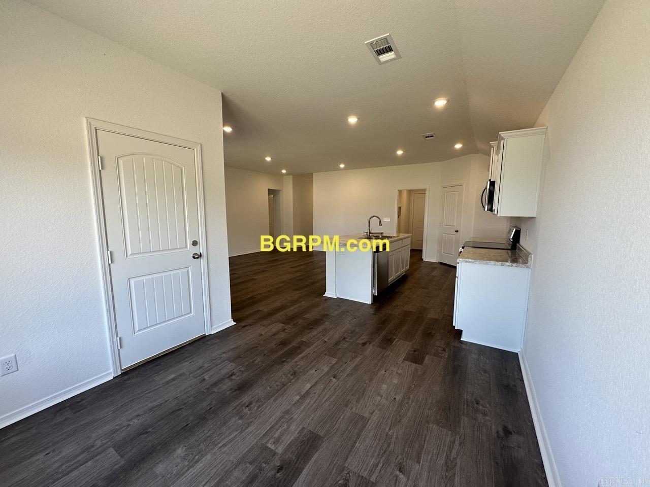 Metes & Bounds - Residential Lease