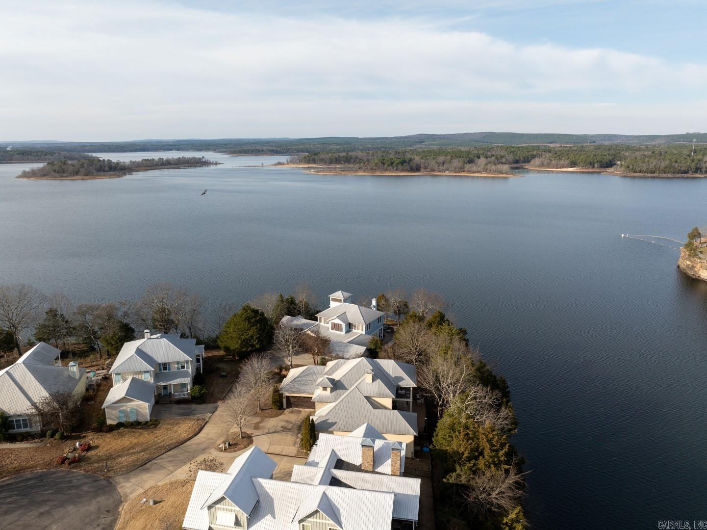 BRIGHTON POINTE - LAKE - Residential