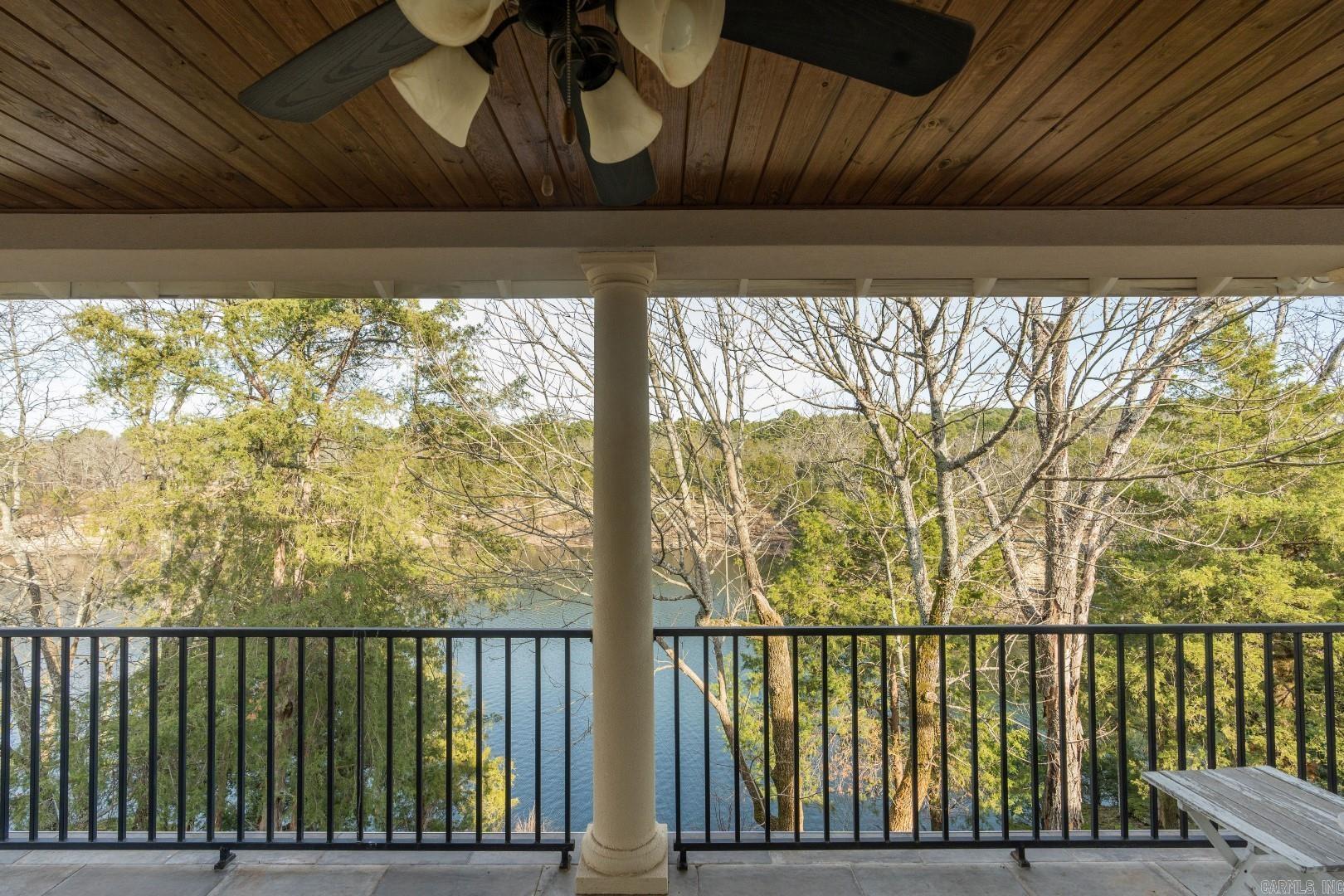BRIGHTON POINTE - LAKE - Residential