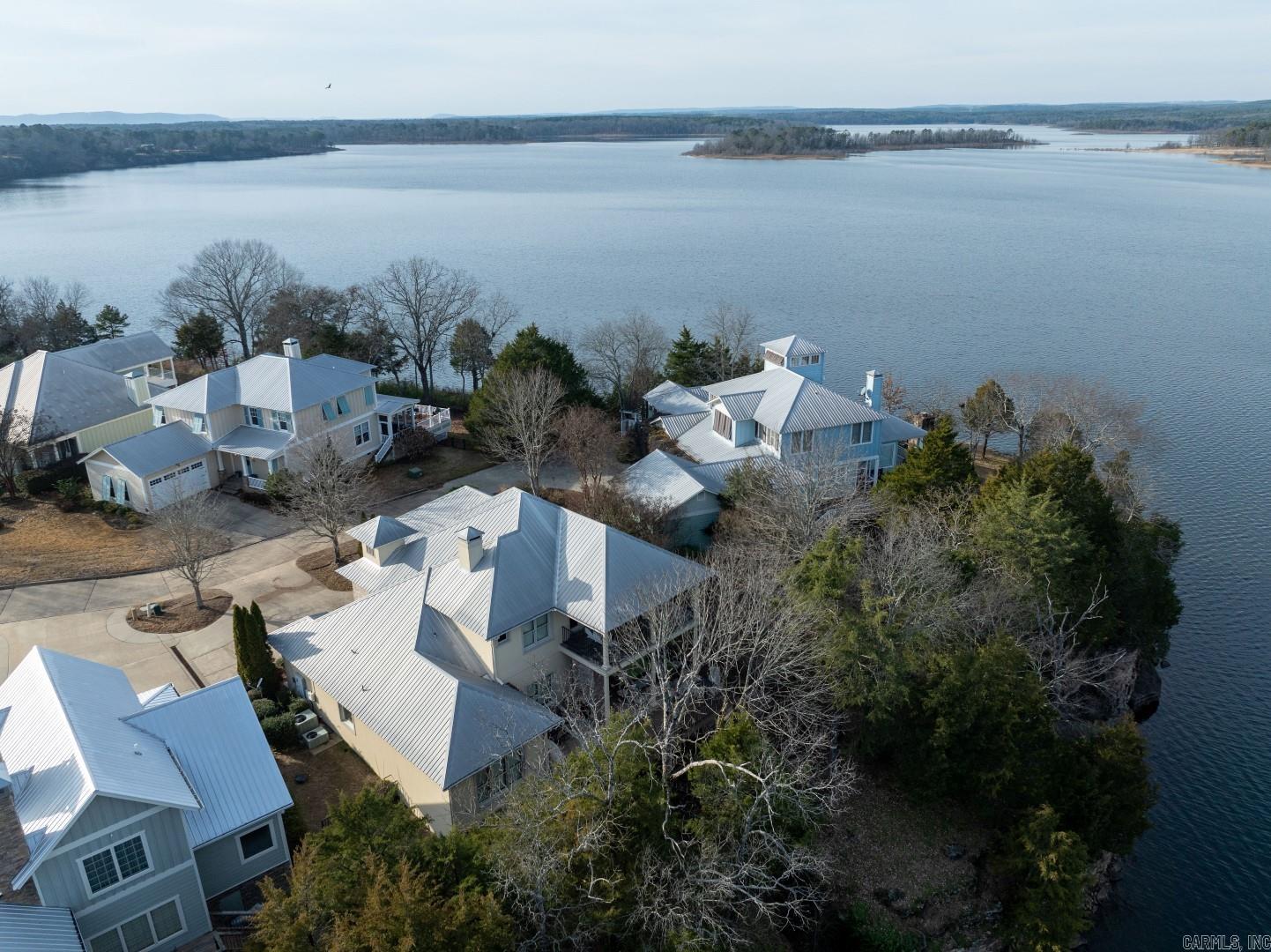BRIGHTON POINTE - LAKE - Residential