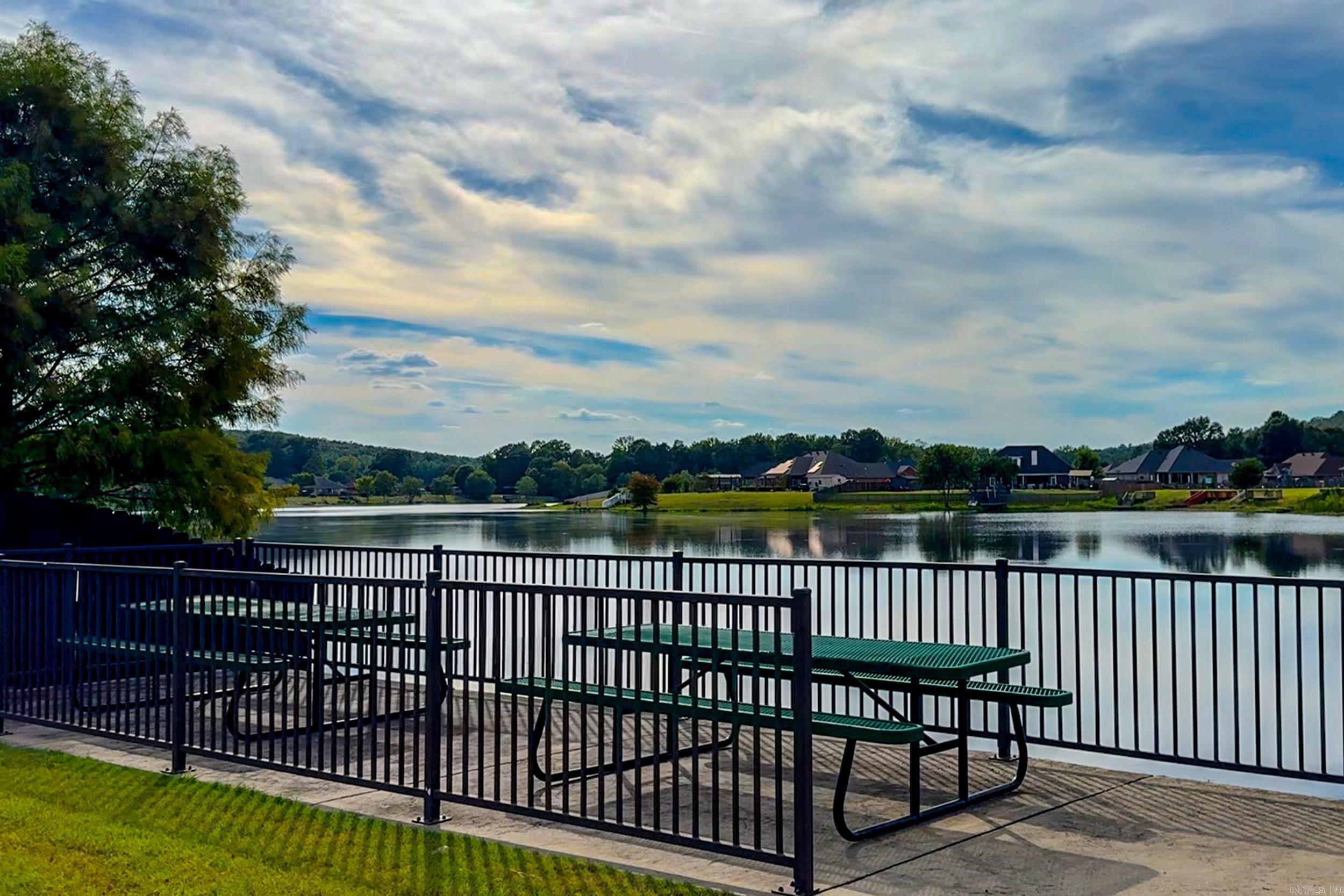 MAGNESS CREEK SUBDIVISION - Residential