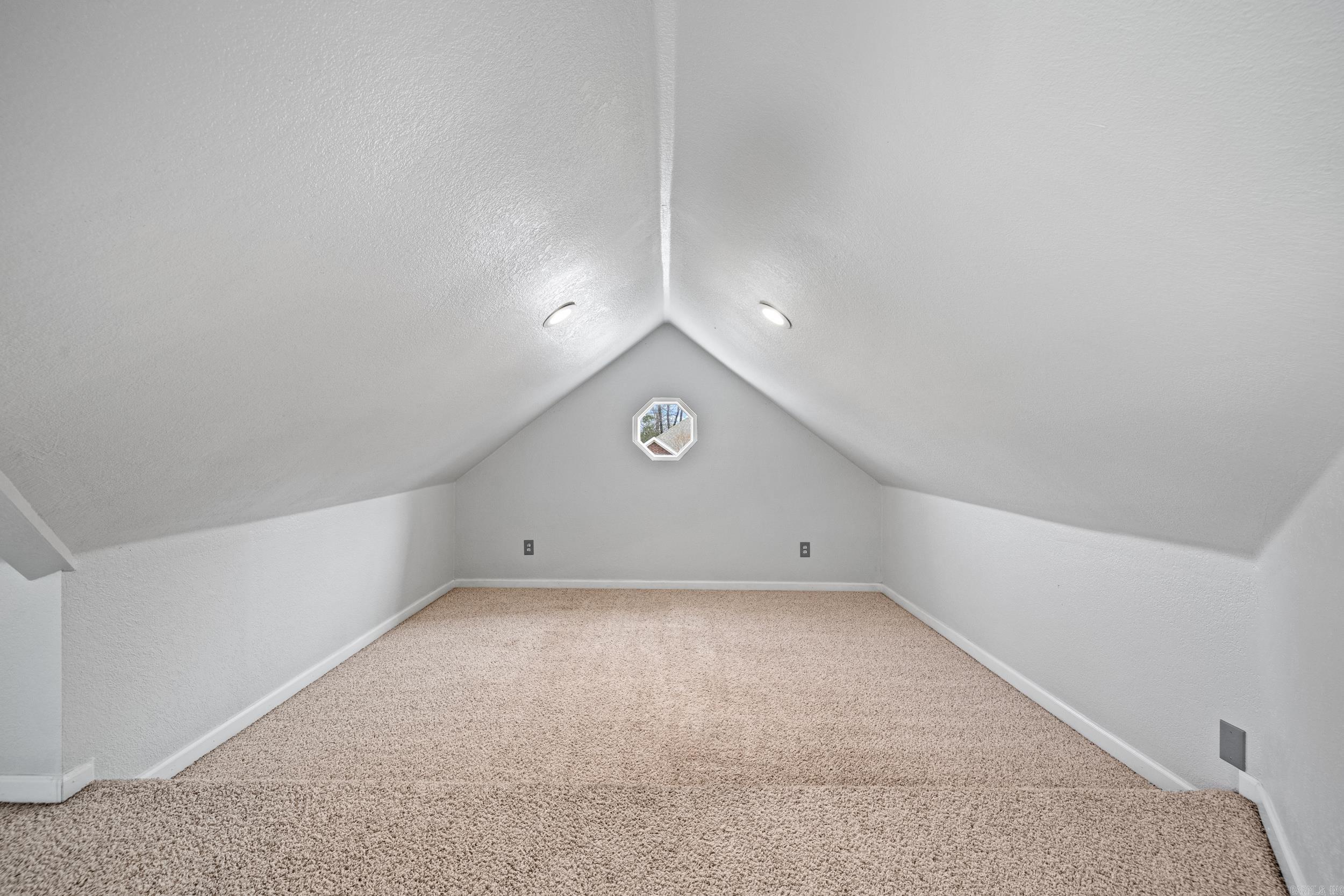 MAGNESS CREEK SUBDIVISION - Residential