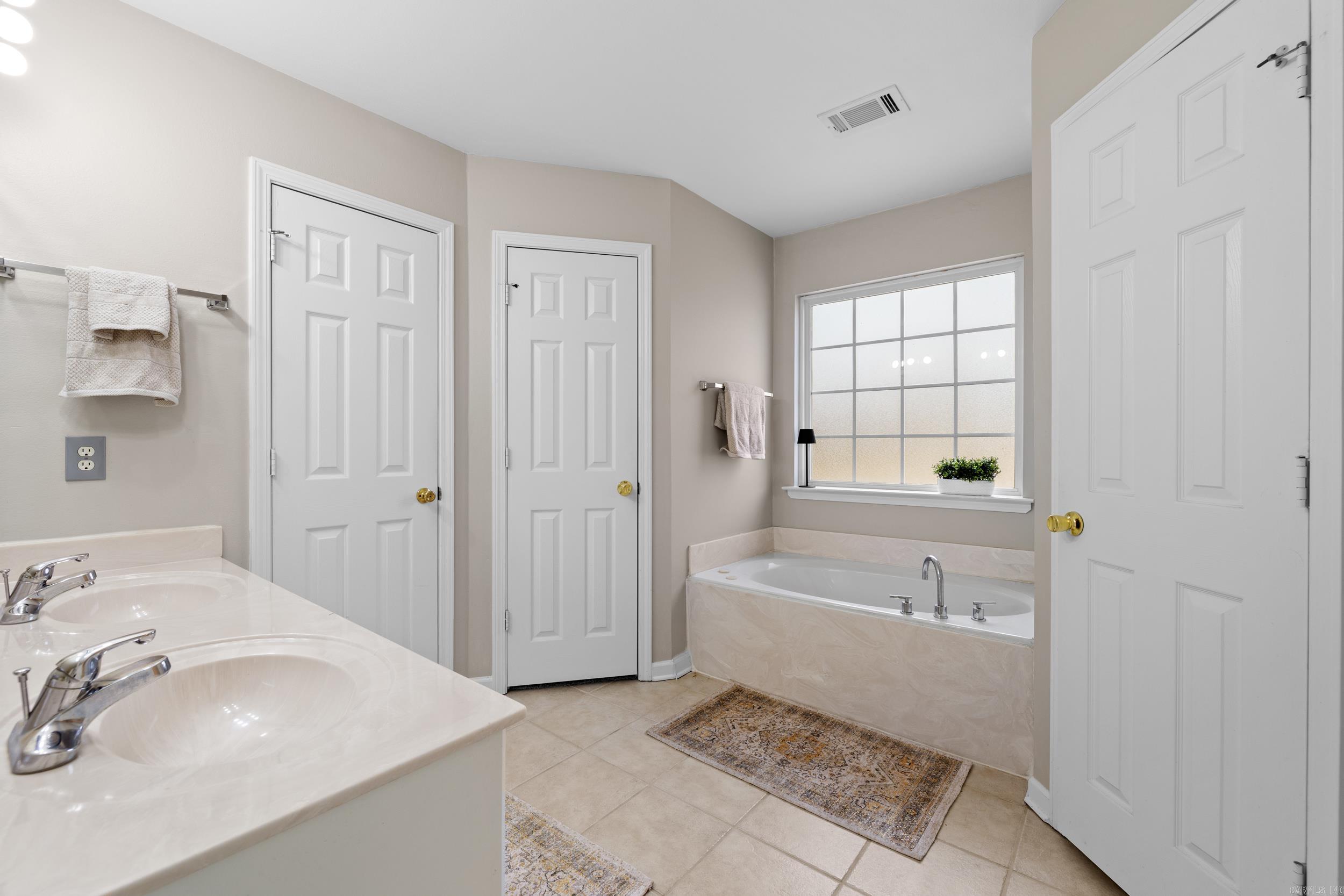 MAGNESS CREEK SUBDIVISION - Residential