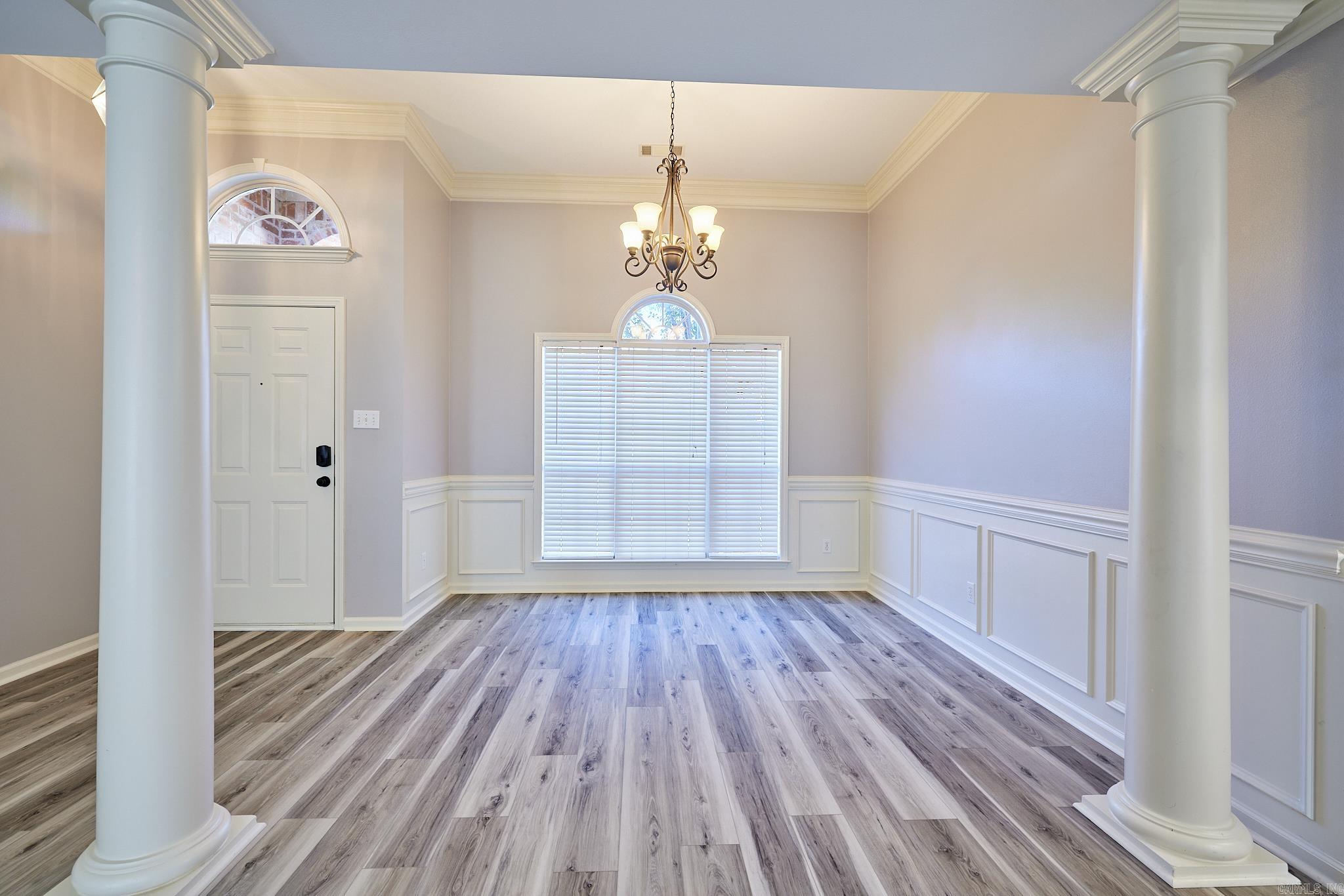 DIAMOND POINTE - Residential