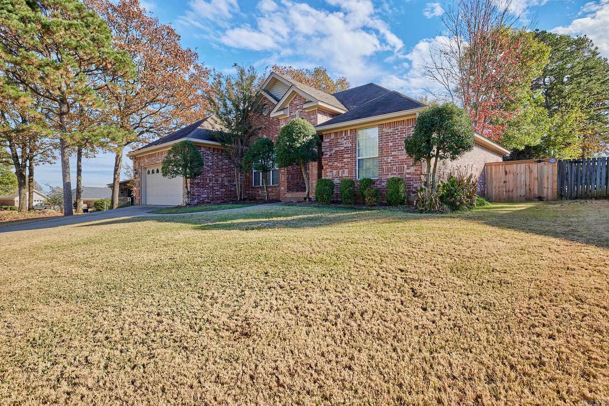 DIAMOND POINTE - Residential