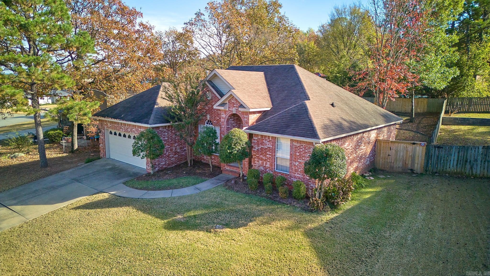 DIAMOND POINTE - Residential