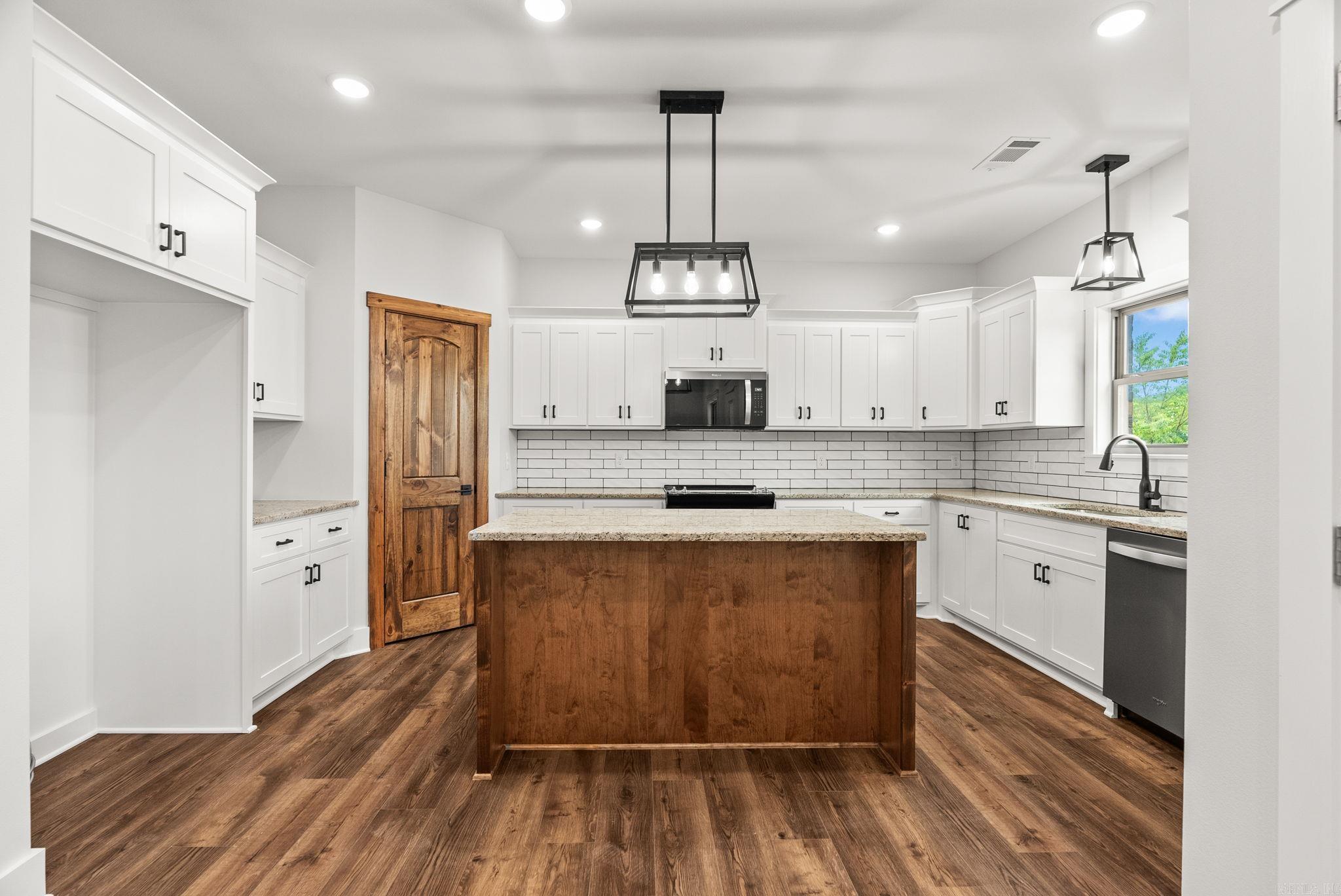 SUMMERLYN SUBDIVISION - Residential