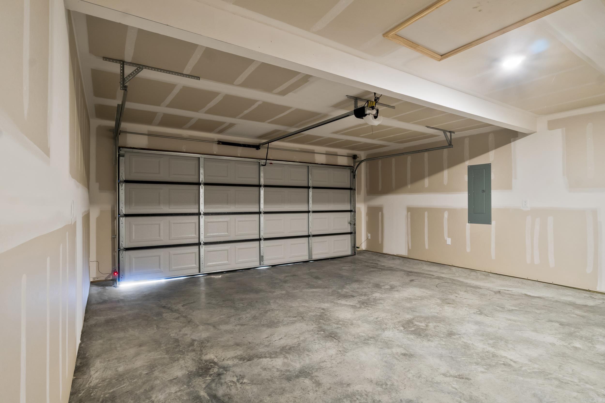 SPRINGLAKE TRAILS - Residential