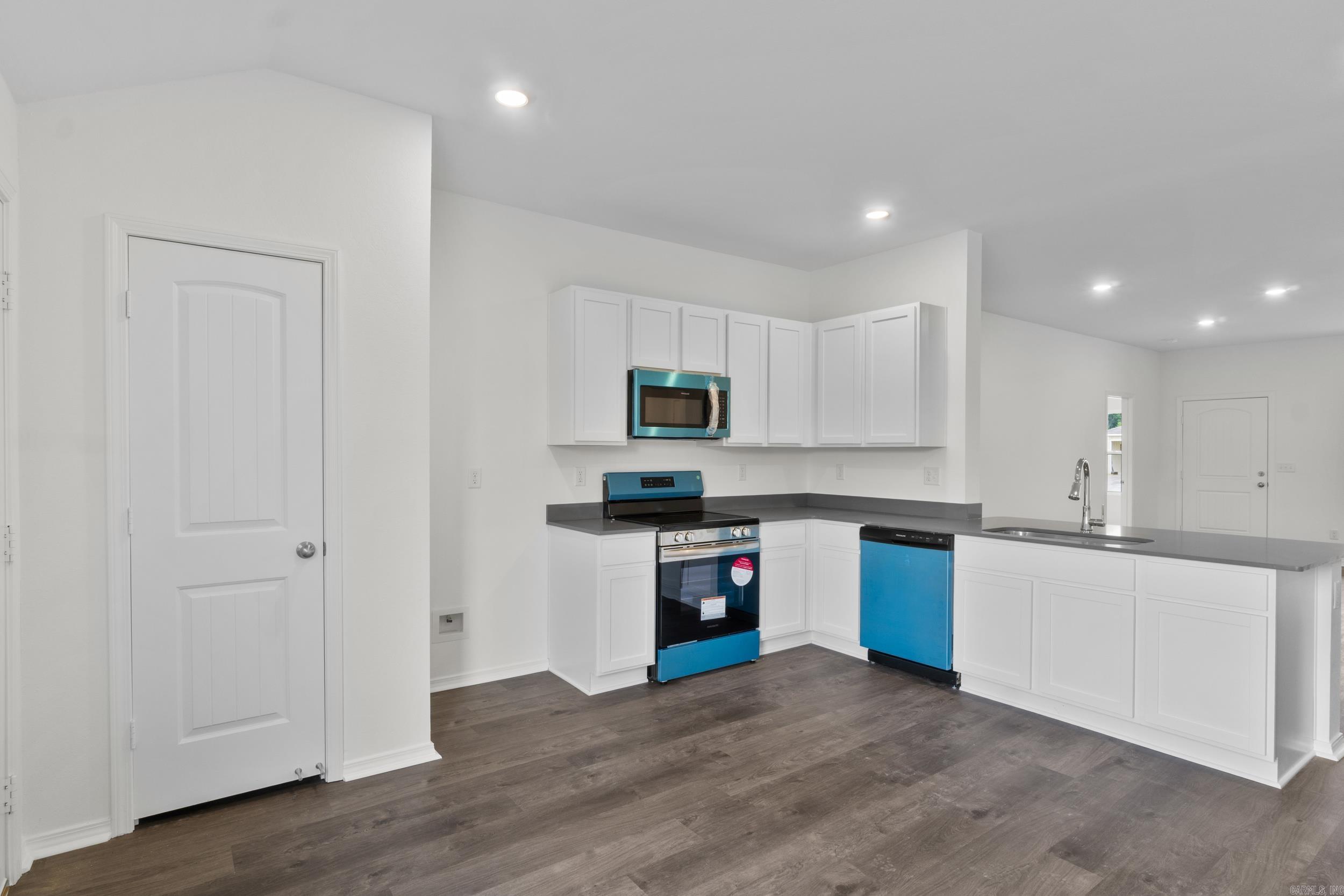 SPRINGLAKE TRAILS - Residential