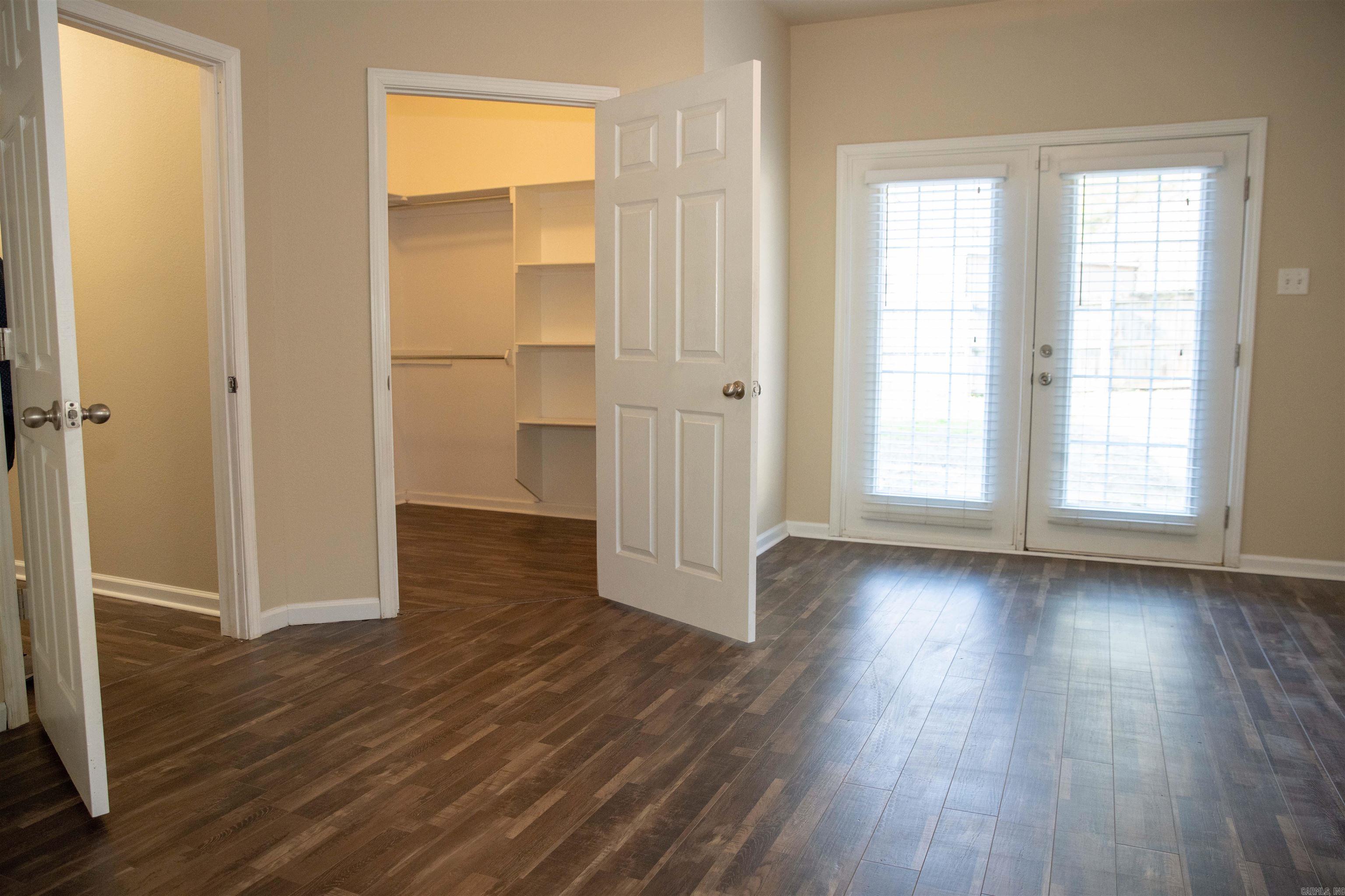 ASHLEY PLACE - Residential