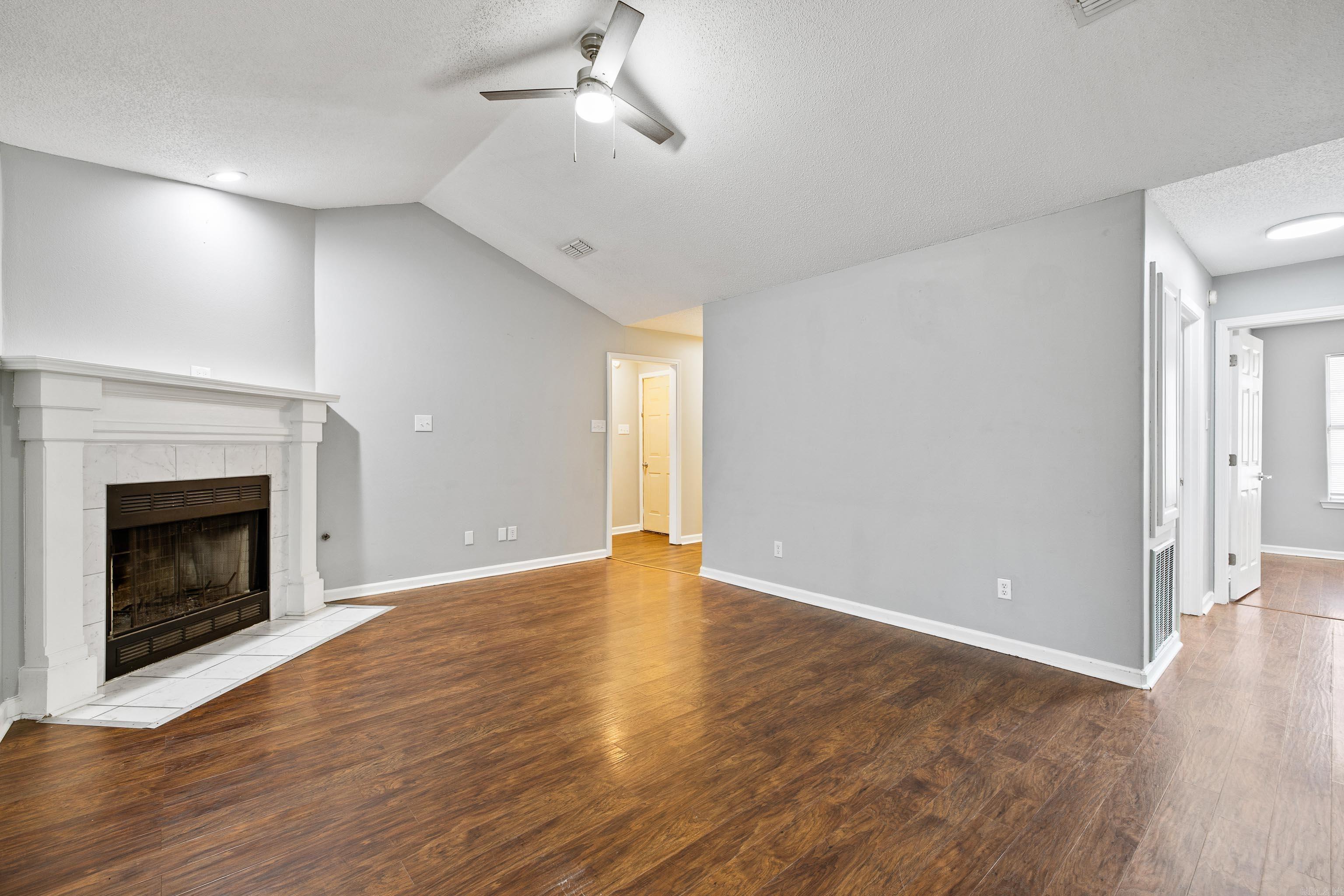 SANDALWOOD - Residential