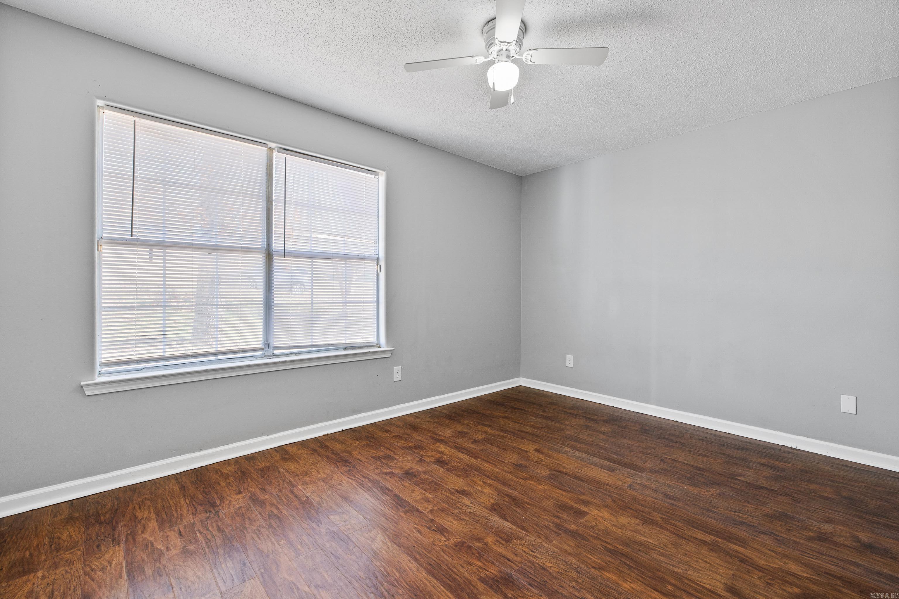 SANDALWOOD - Residential