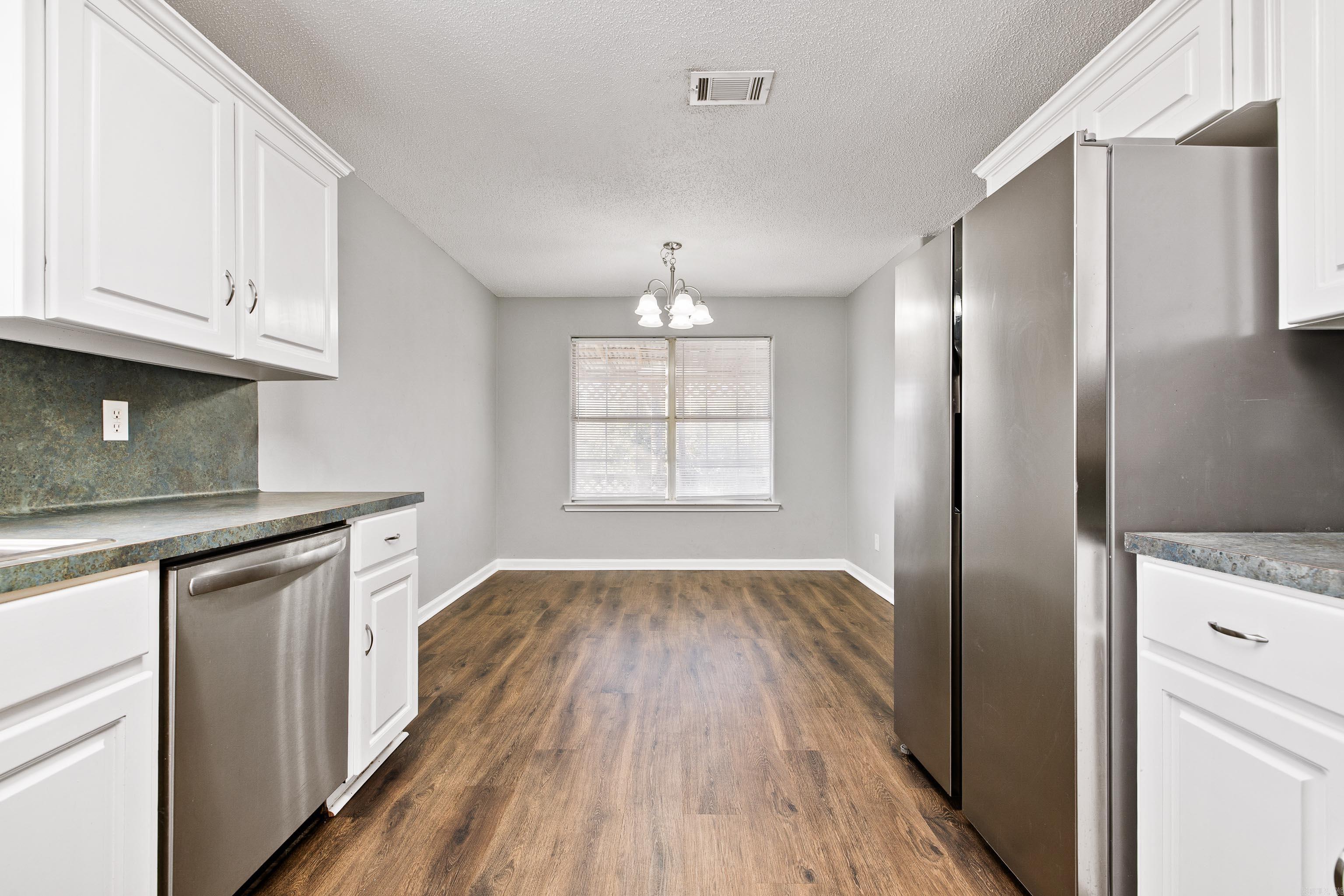 SANDALWOOD - Residential