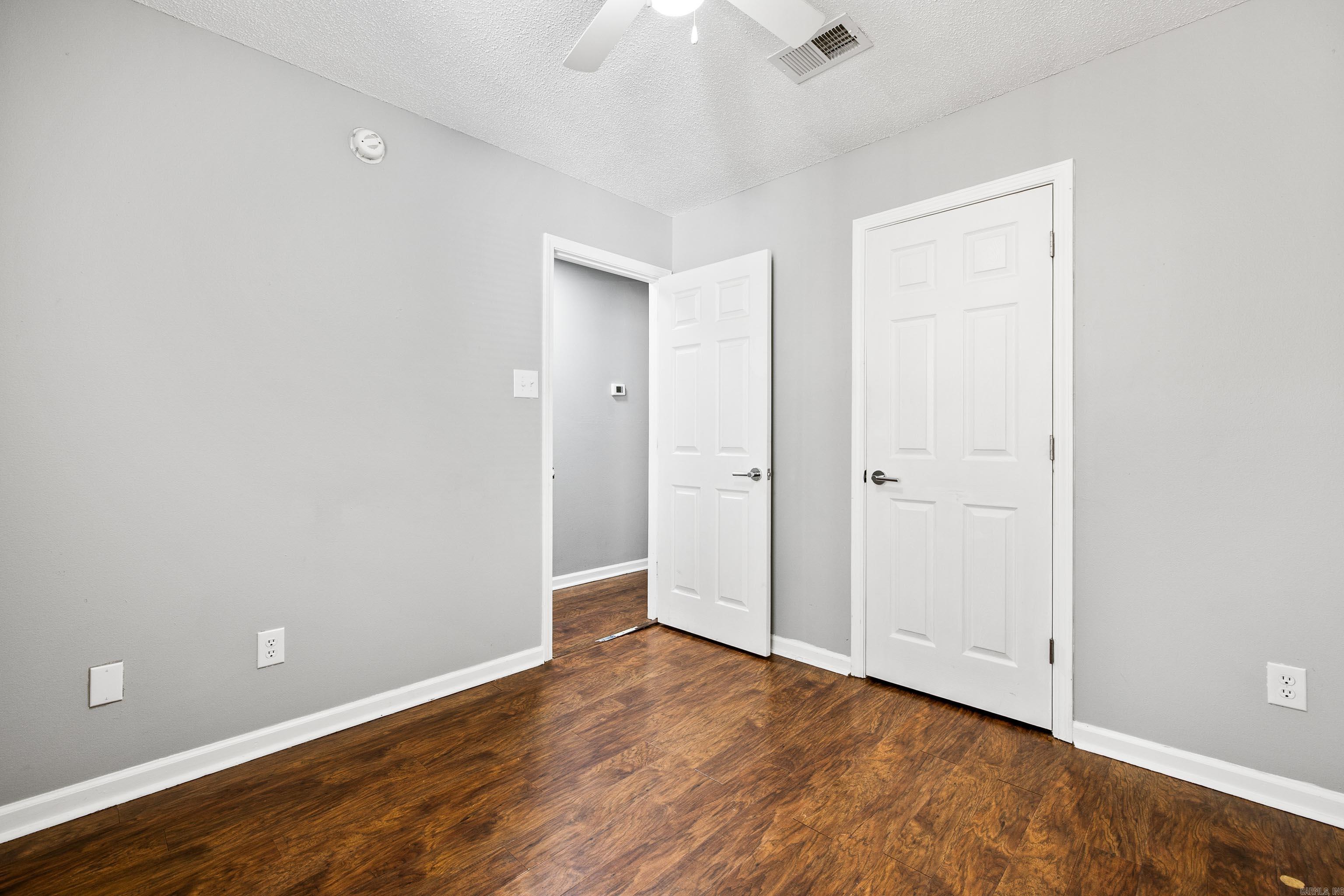 SANDALWOOD - Residential