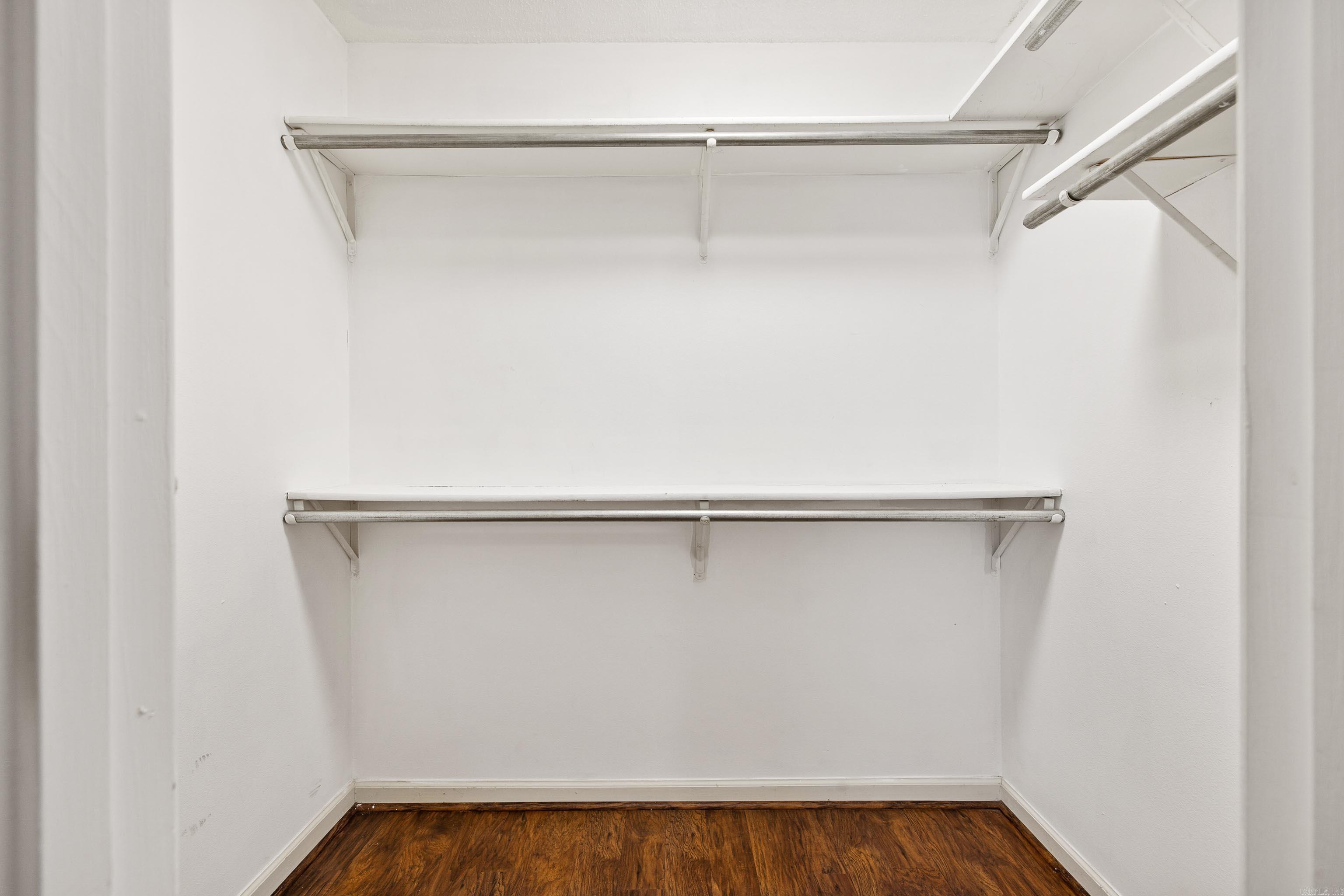 SANDALWOOD - Residential