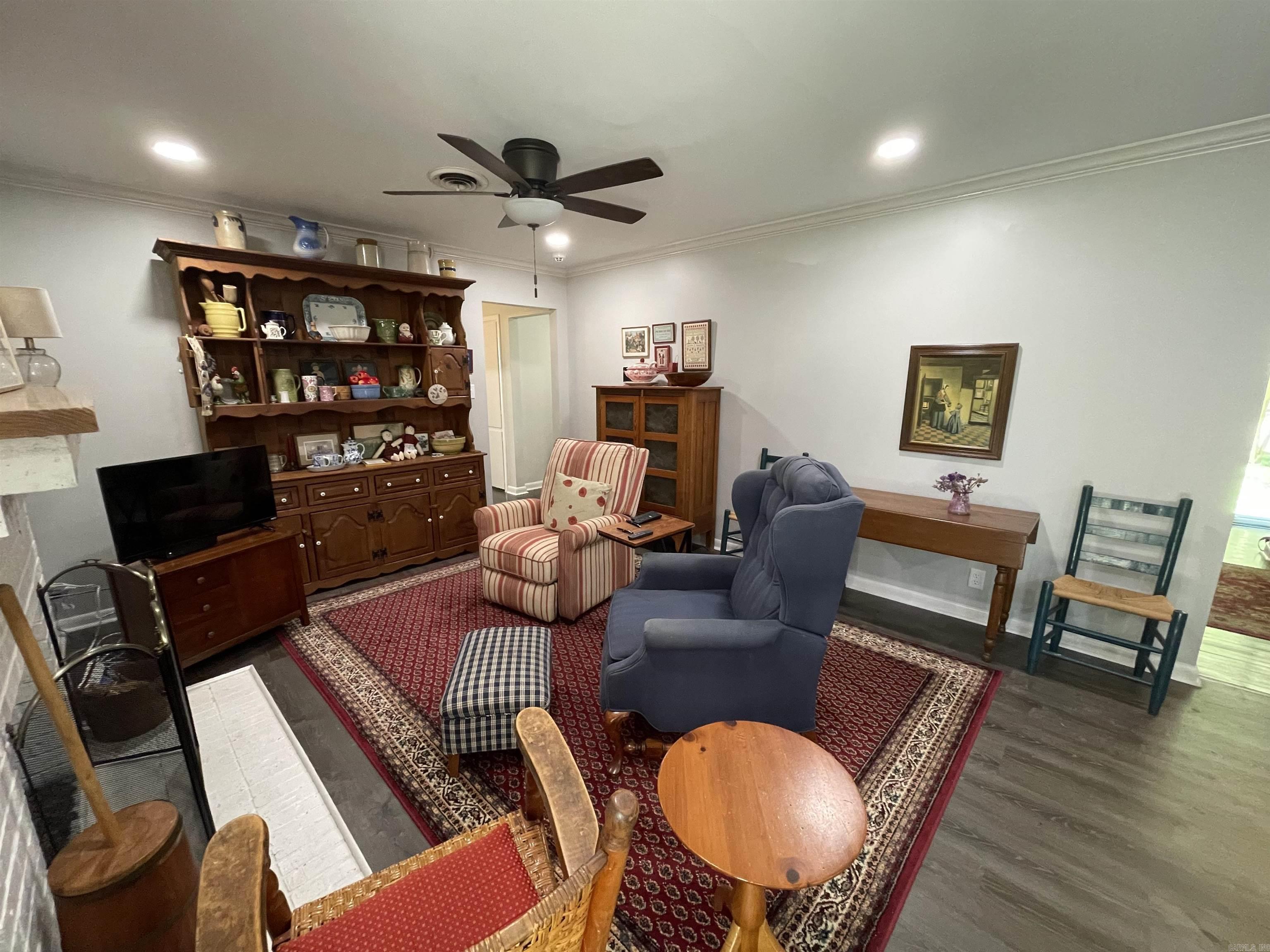 Thompson Heights - Residential