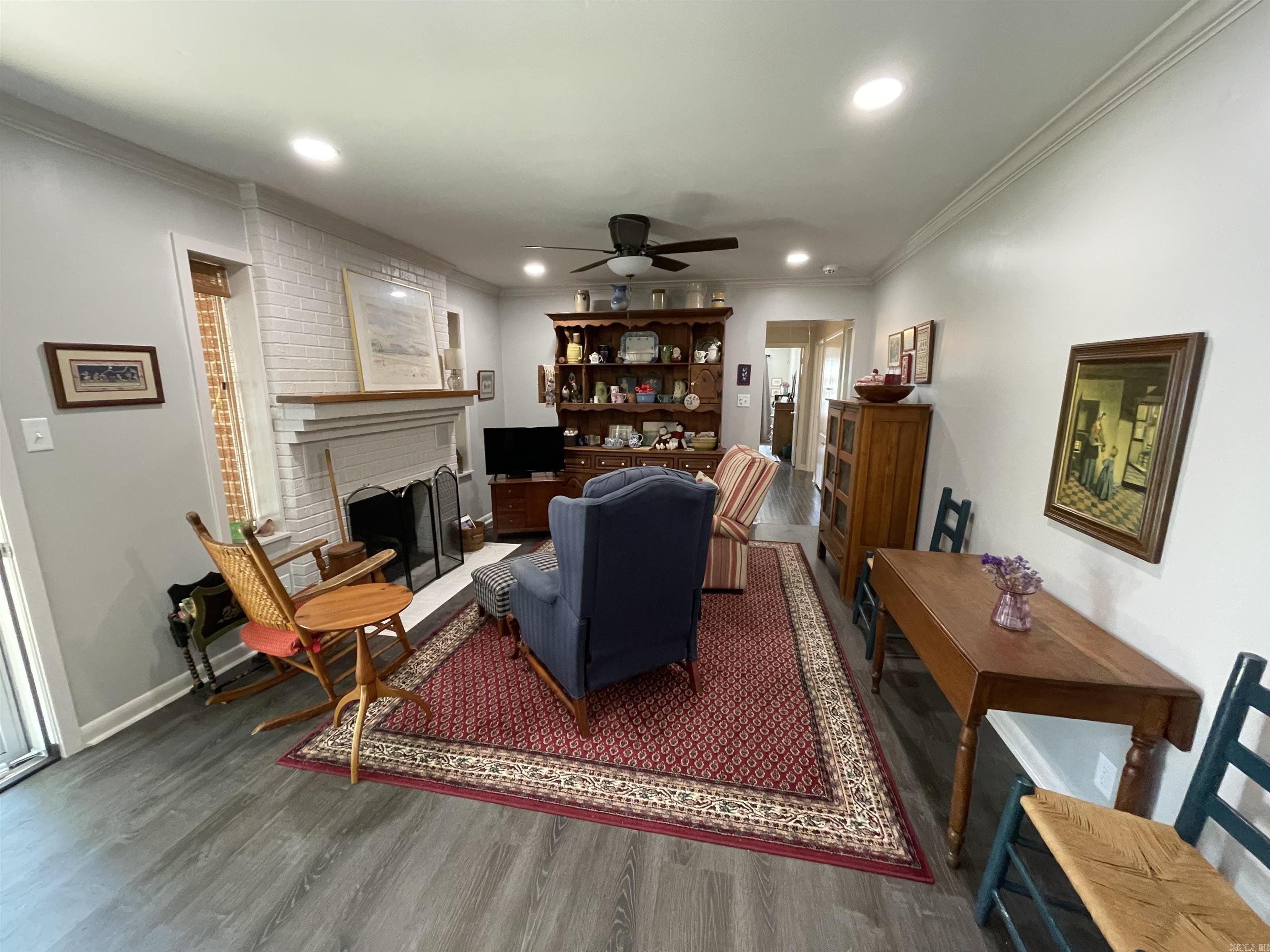 Thompson Heights - Residential