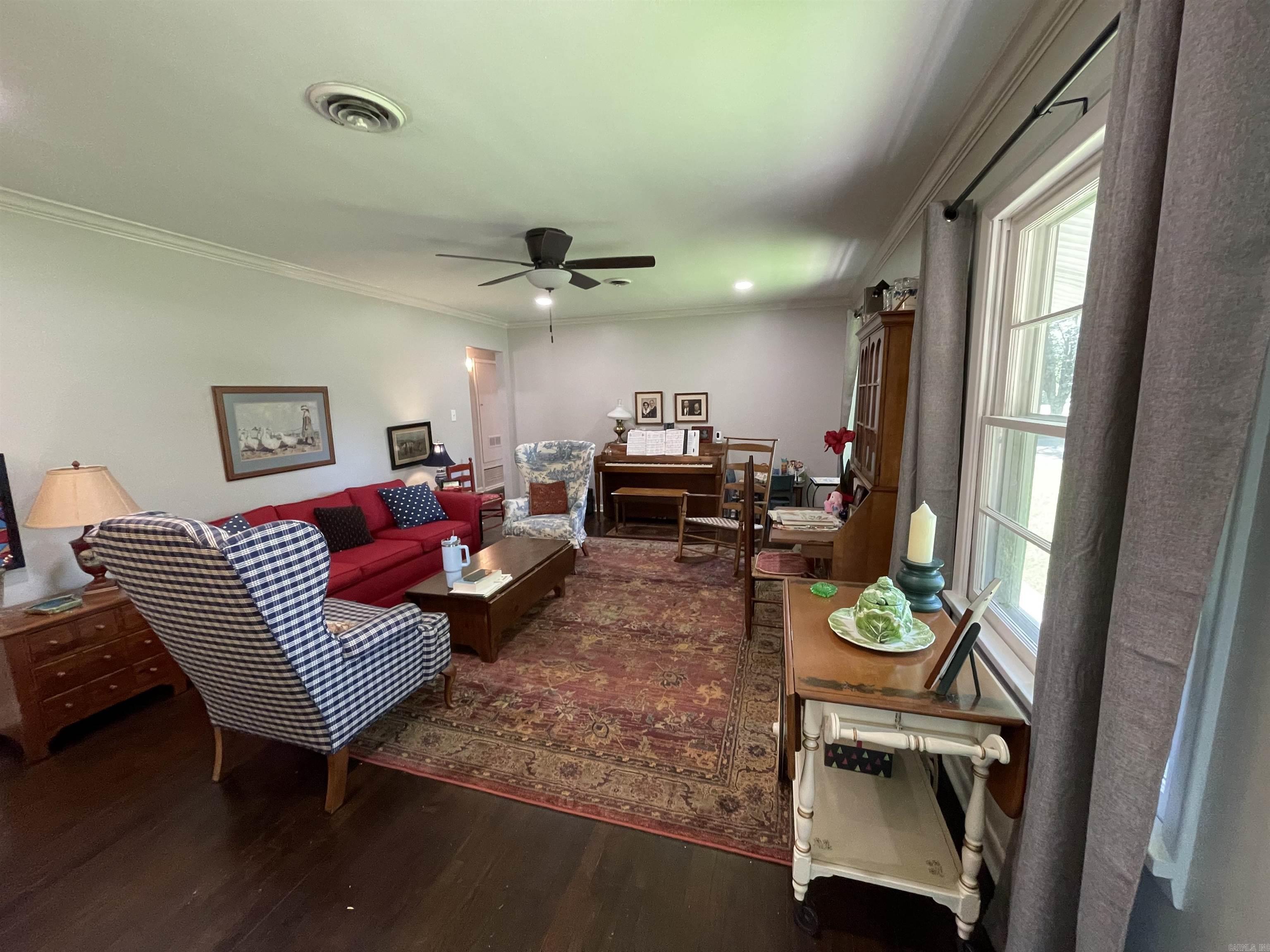 Thompson Heights - Residential