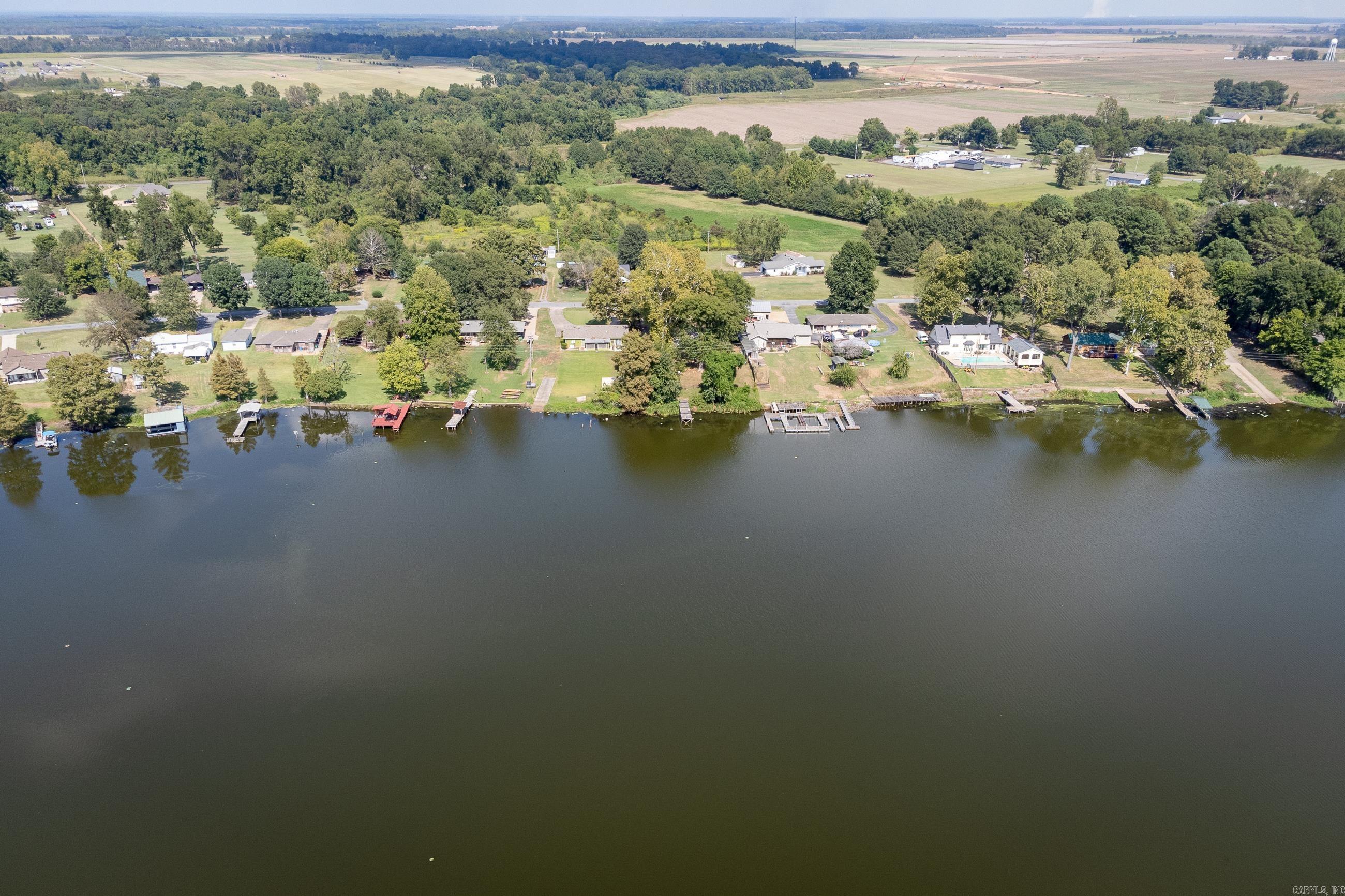 RIVER MANOR EST - Residential