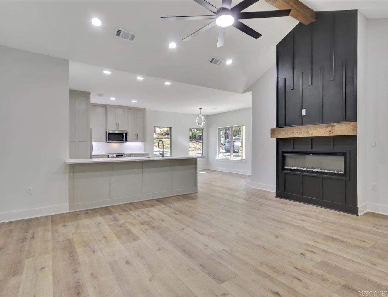 LD Smith - Residential