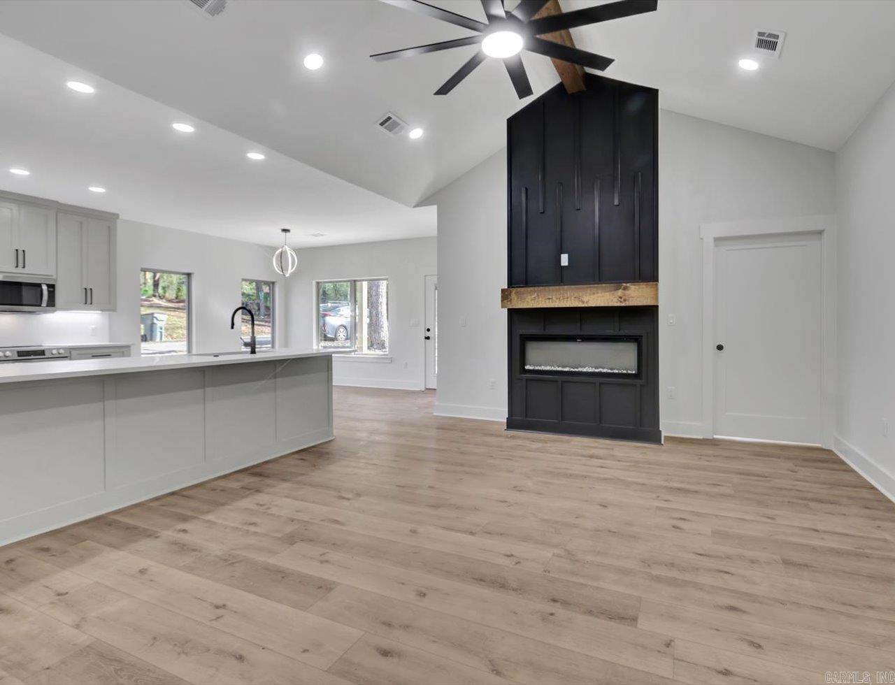 LD Smith - Residential