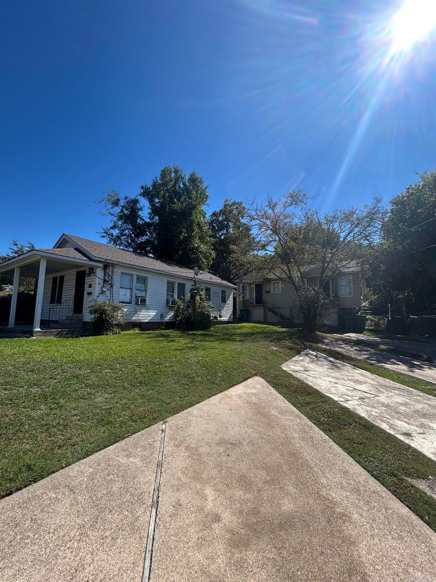 Welcome to 525-529 E Main St El Dorado, AR! This opportunity includes a house and duplex located only two blocks from the heart of downtown El Dorado, offering unbeatable convenience and consistent rental potential. The duplex is currently income producing, making this the perfect addition to any investor's portfolio. Behind the duplex you will find a cleared piece of the land, giving you the chance to add another your or expand. A simple way to increase value and boost long term returns. Whether you are looking to grow your investment portfolio or start building equity through rental income, this property checks all the boxes!