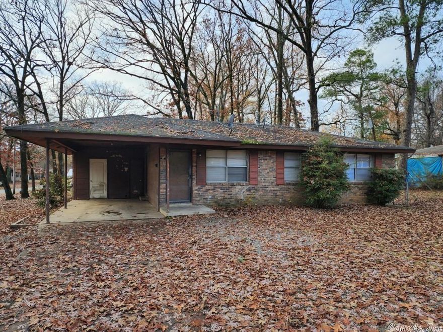 All information available at YOUR RENTAL TEAM dot COM, including self-showing instructions & application. $0 Deposit option available. No need to call, go to website above. Welcome home to 9 Southern Oaks in Little Rock. This move in ready single-family home is sitting in a convenient and quiet location. Features include covered 1 car carport, living room, kitchen/dining room combo, 3 bedrooms with closets, 1.5 bath, central heat and air, range/oven, garbage disposal, water heater, are included. Some pets allowed with additional pet fees.  Under new ownership and new management! Maintenance requests are being handled quickly, and tenants have an online portal to submit maintenance requests, and to pay rent via ACH or Credit/debit card.