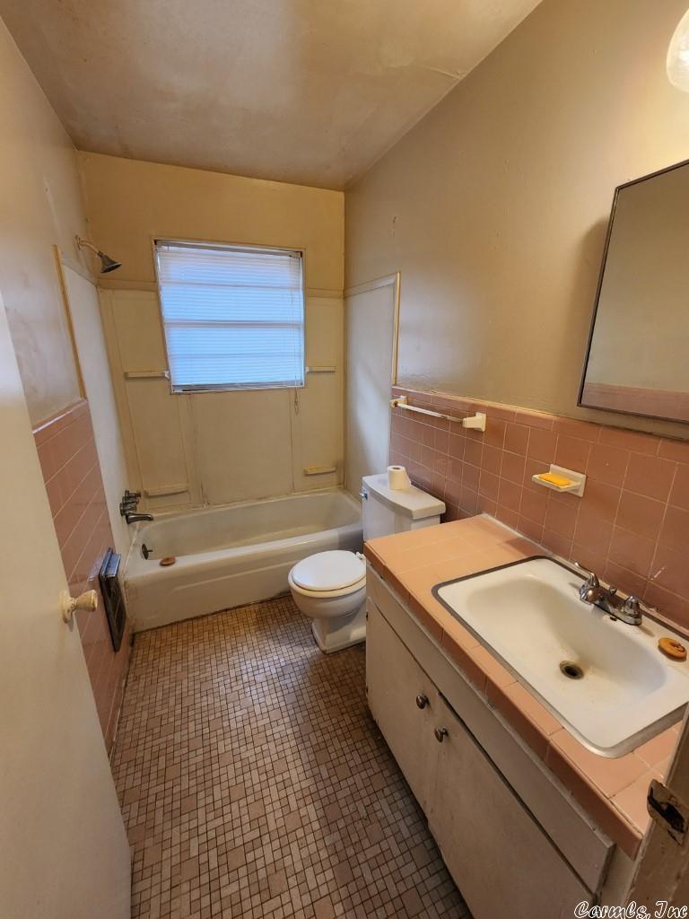 Stone Gate - Residential Lease