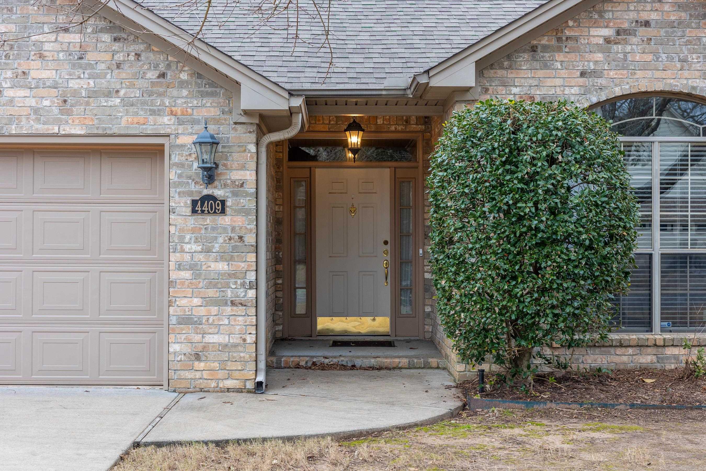 OAKS BLUFF ADDITION - Residential