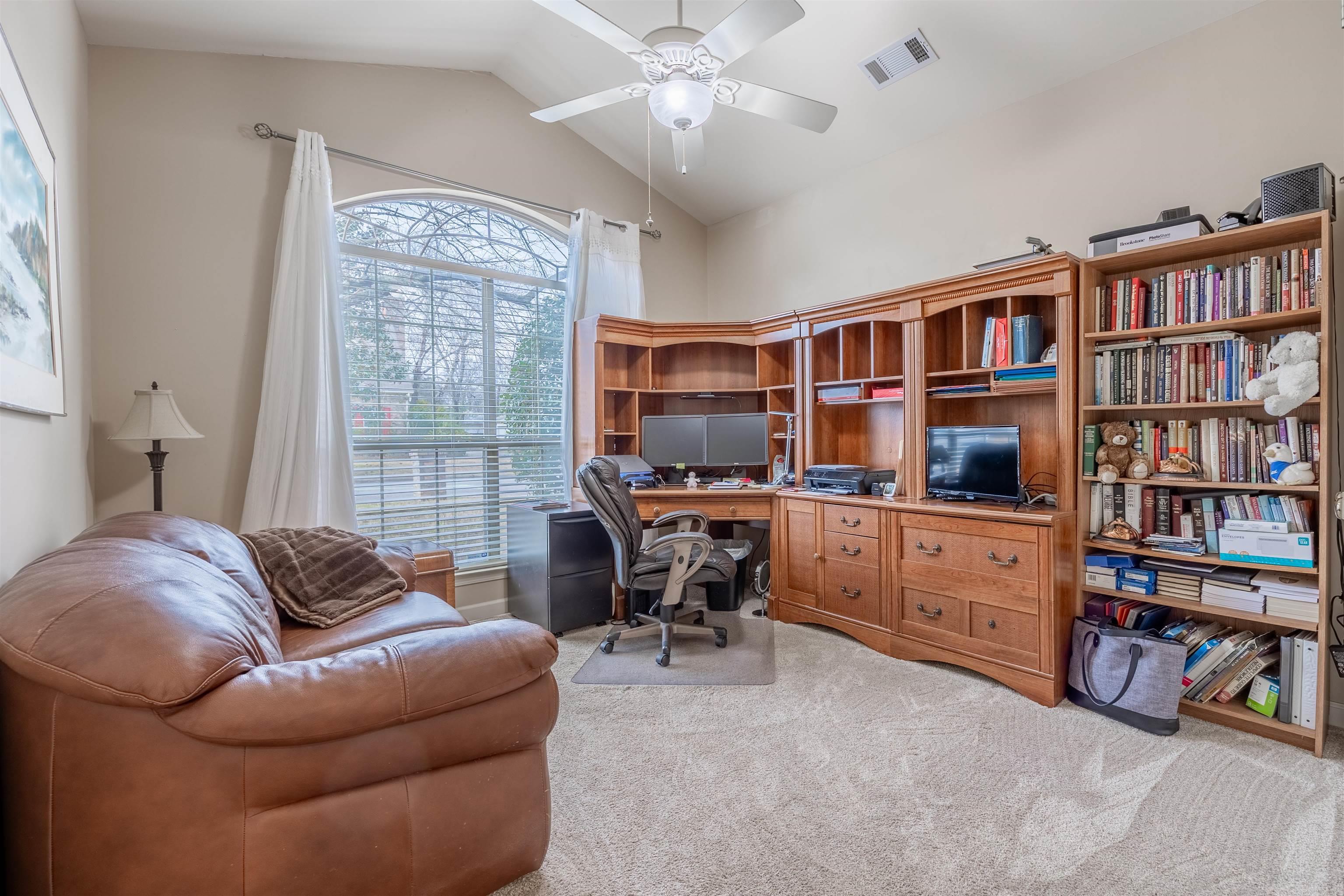 OAKS BLUFF ADDITION - Residential